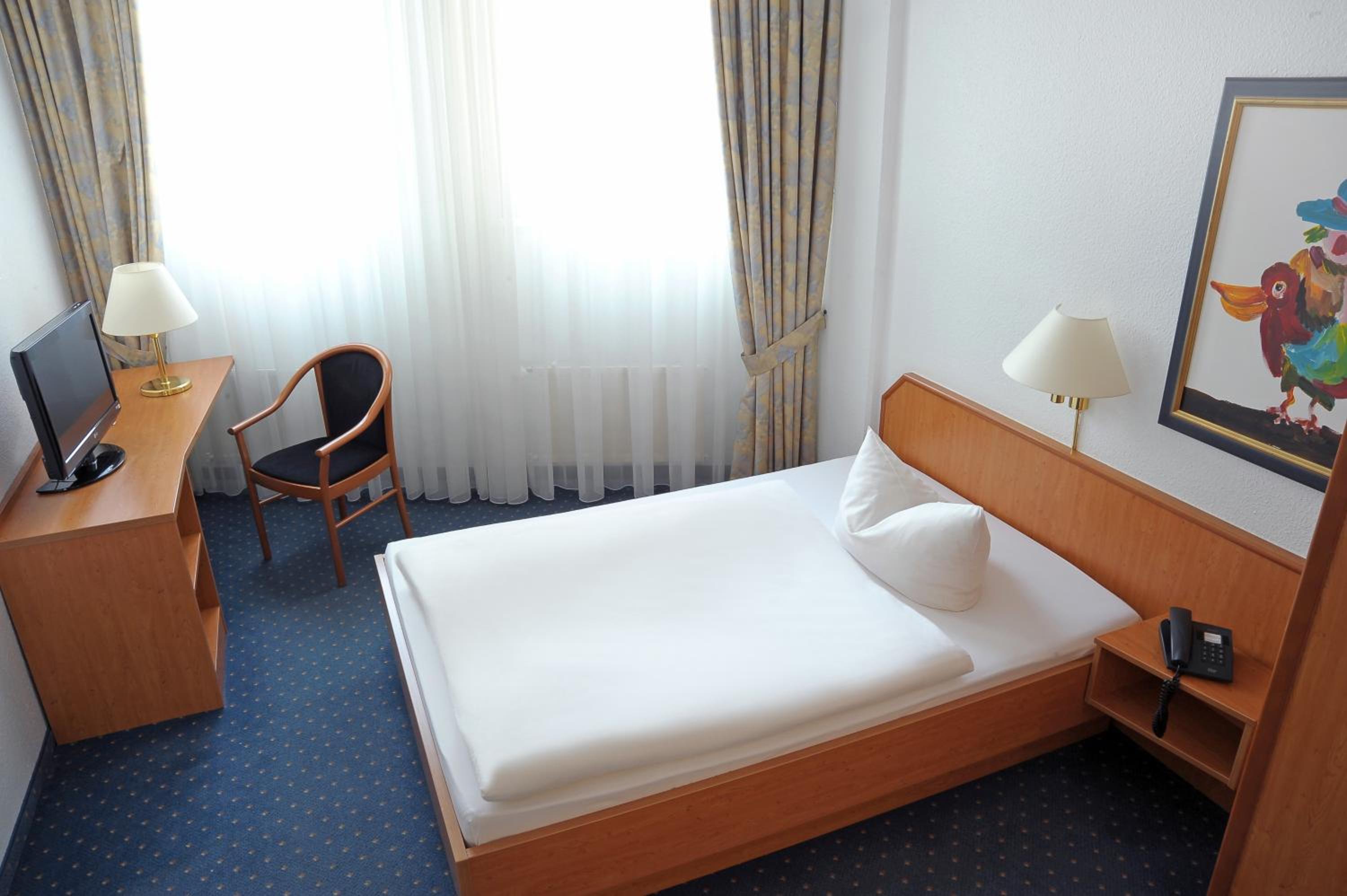 Single Room with Air Conditioning photo 2