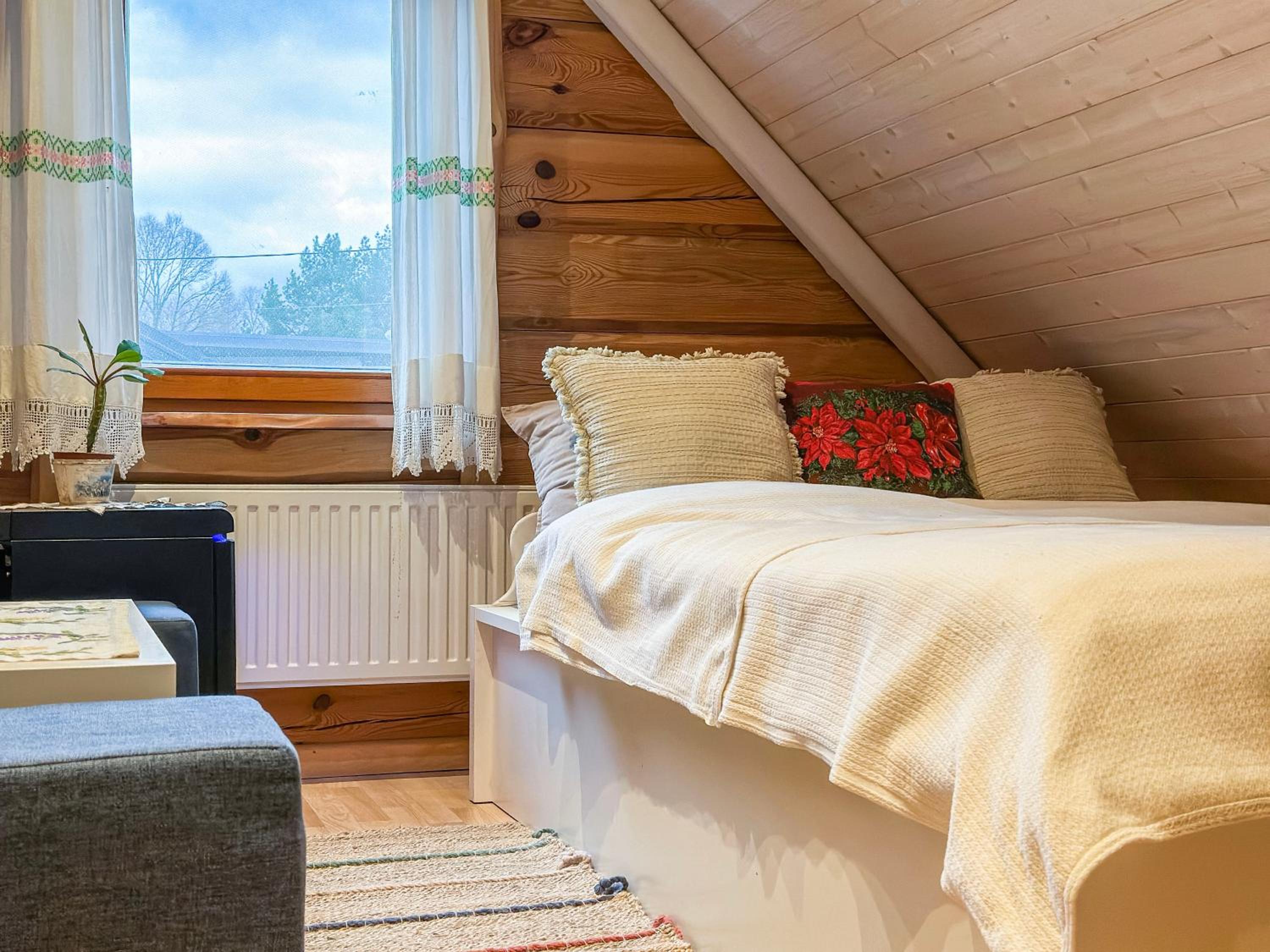 Three-Bedroom House photo 1