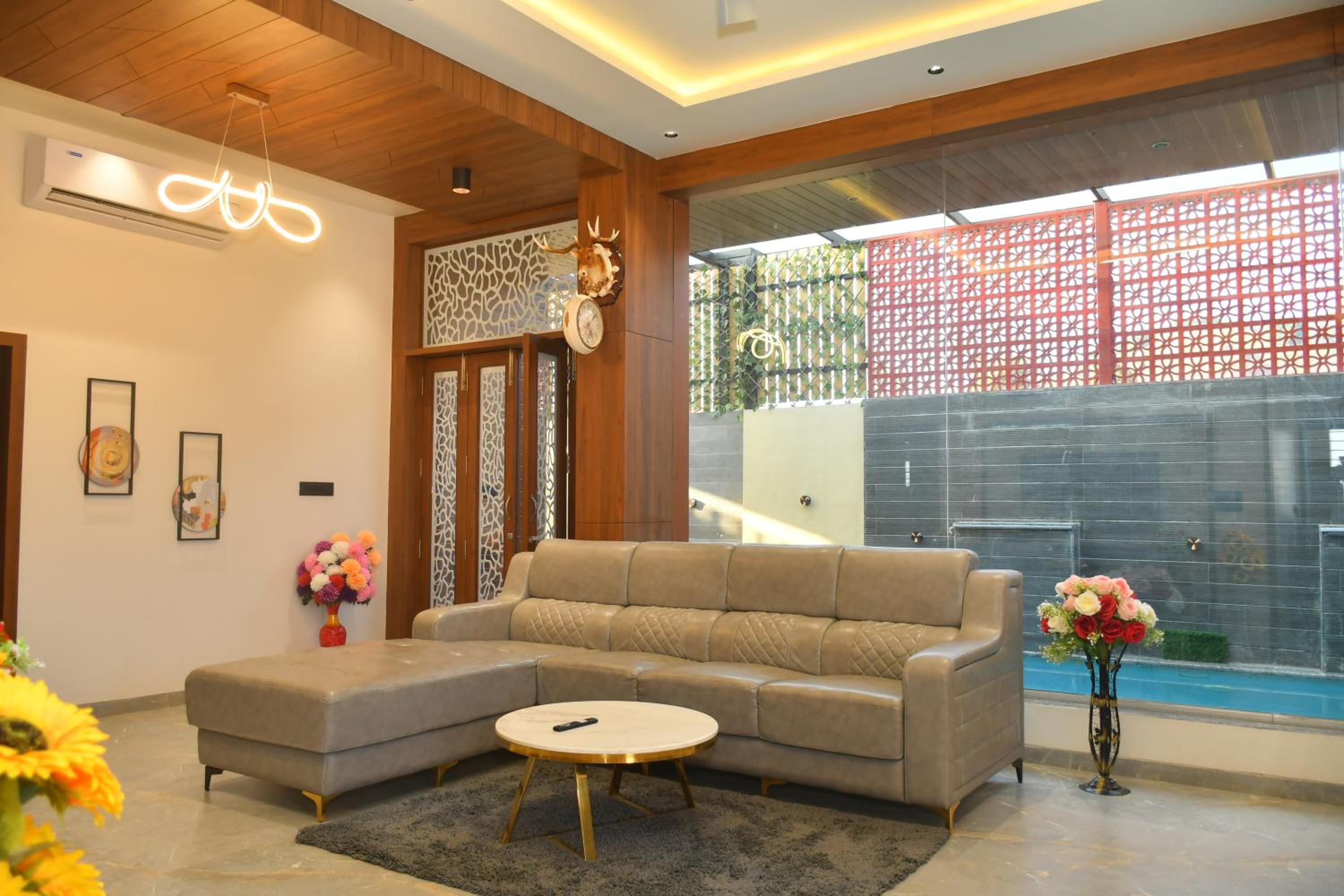 Three-Bedroom Villa photo 1