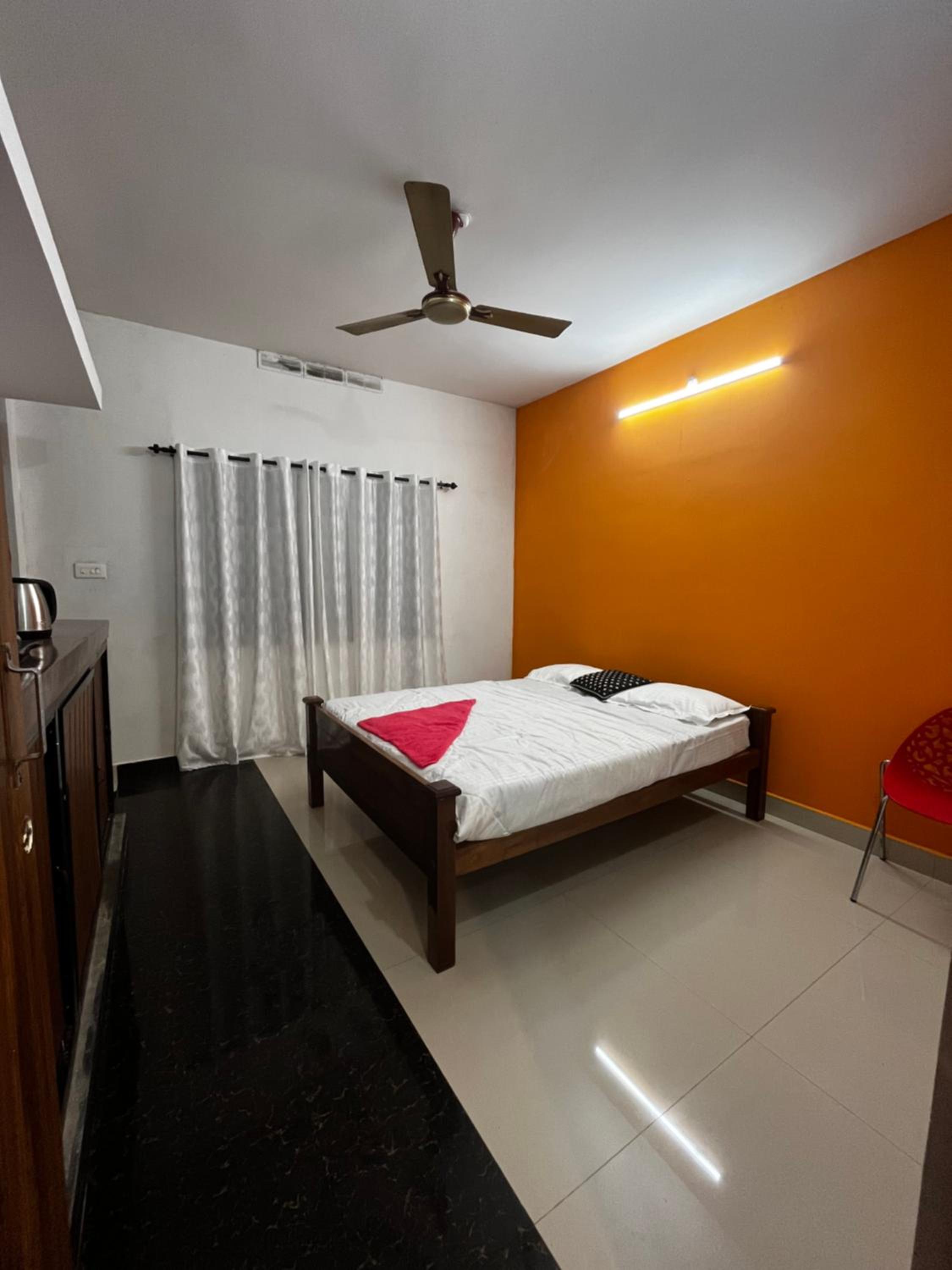 Double Room With Private Bathroom