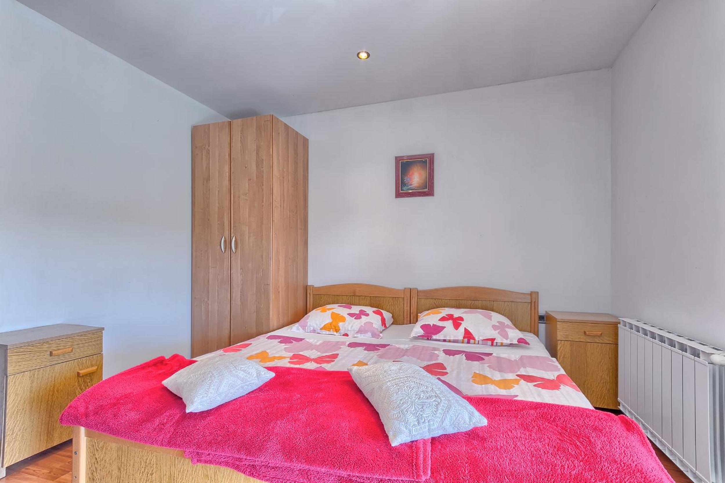 Two-Bedroom Apartment - Photo 9