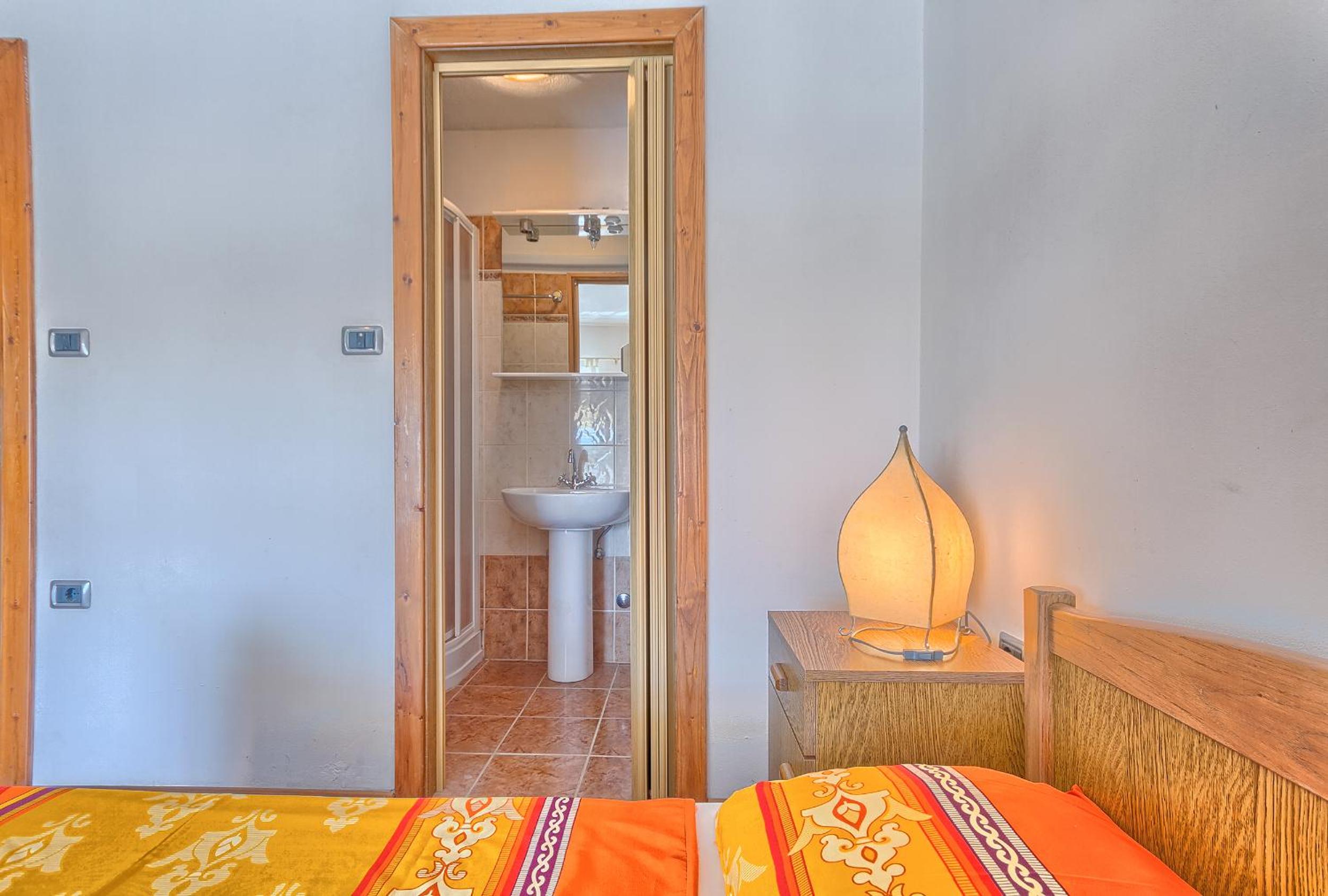 Two-Bedroom Apartment - Photo 8