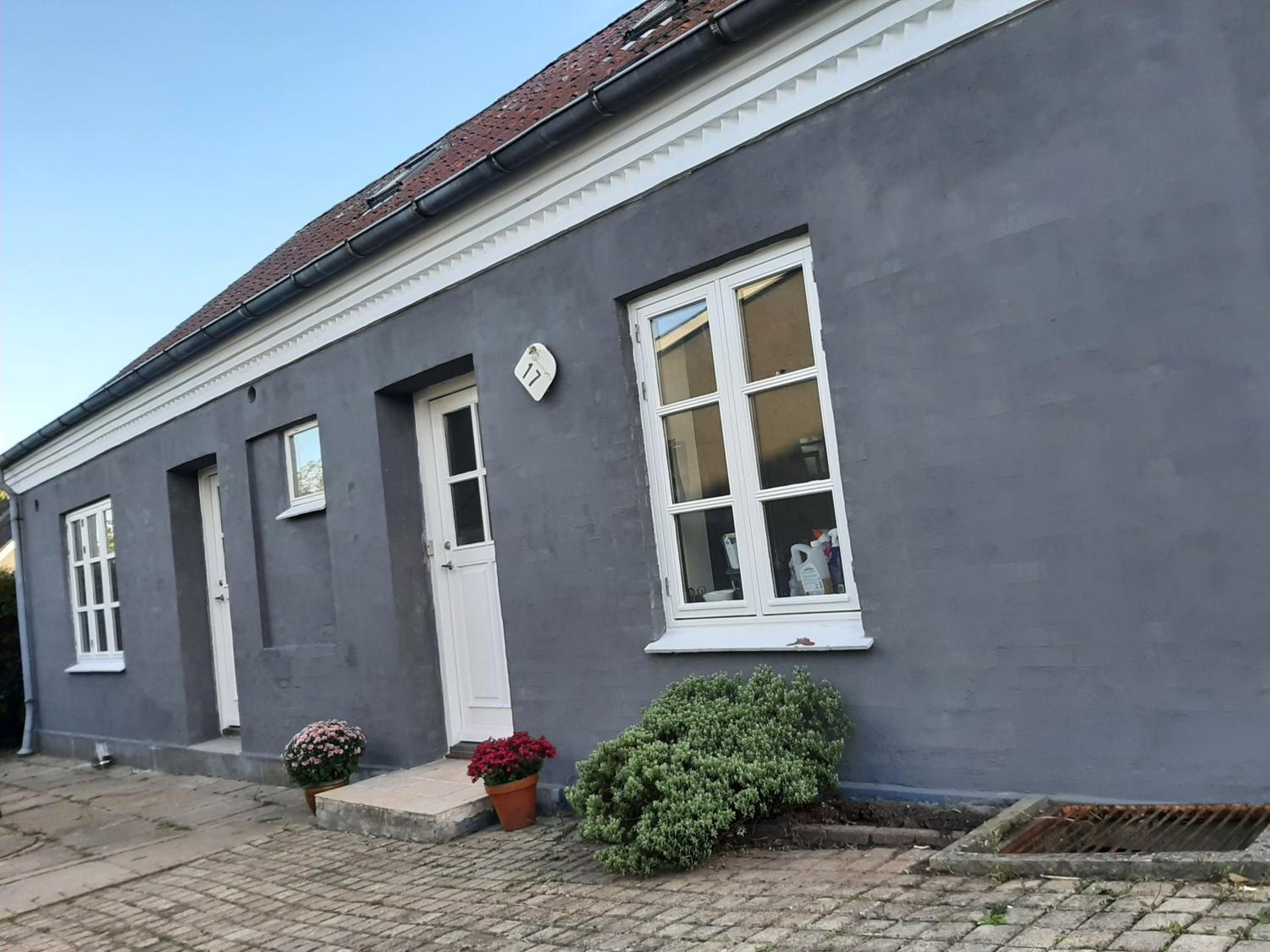 Villa photo 2