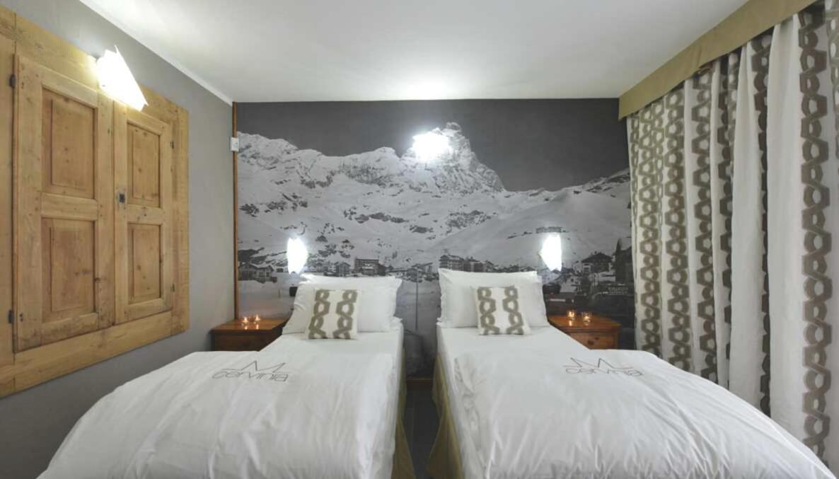 Standard Double or Twin Room - Photo 2