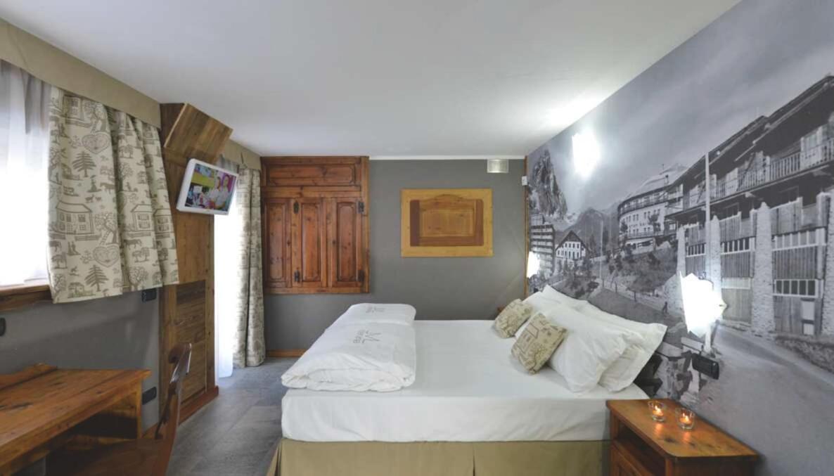 Standard Double or Twin Room with Balcony photo 1