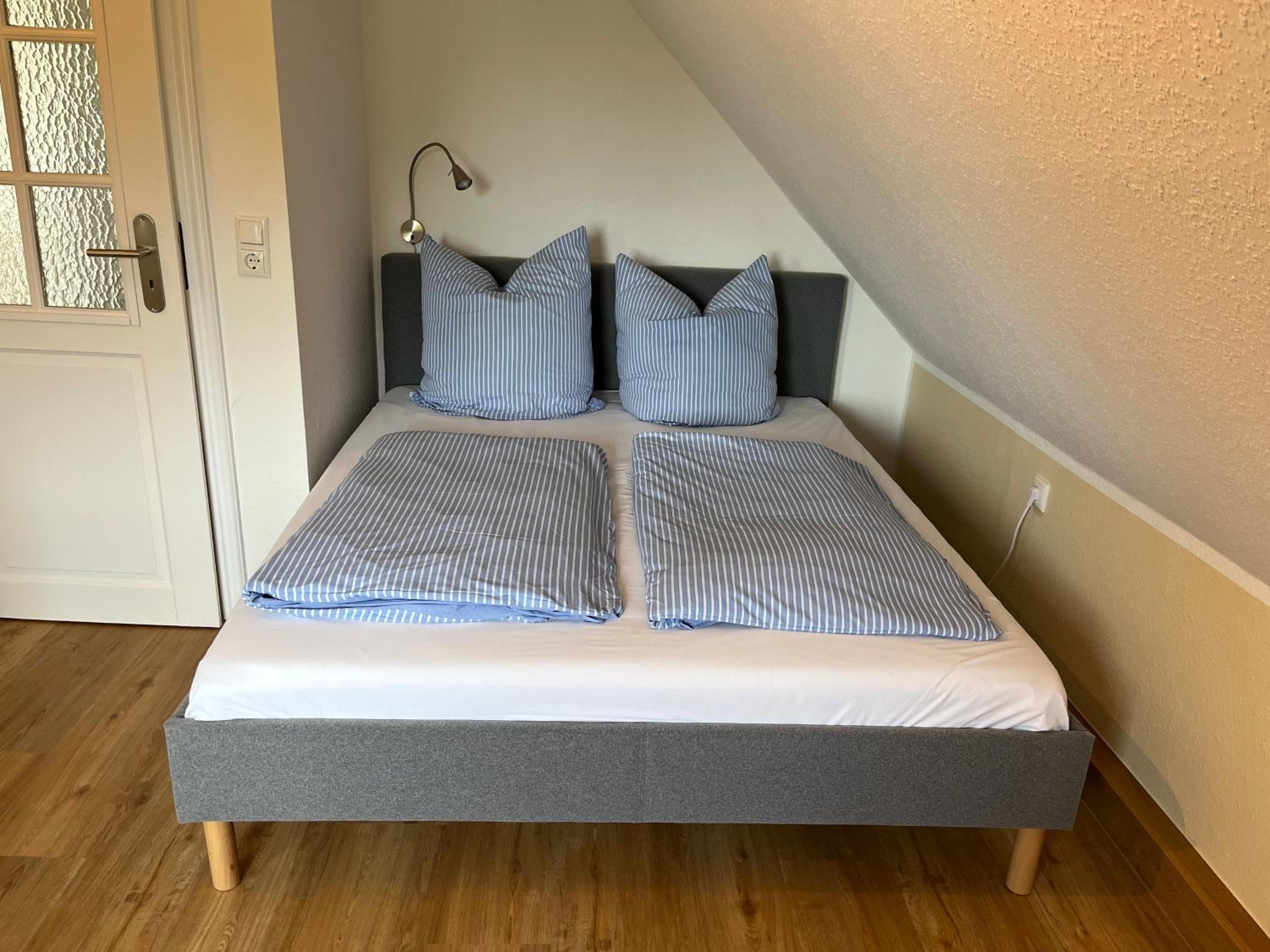One-Bedroom Apartment photo 3