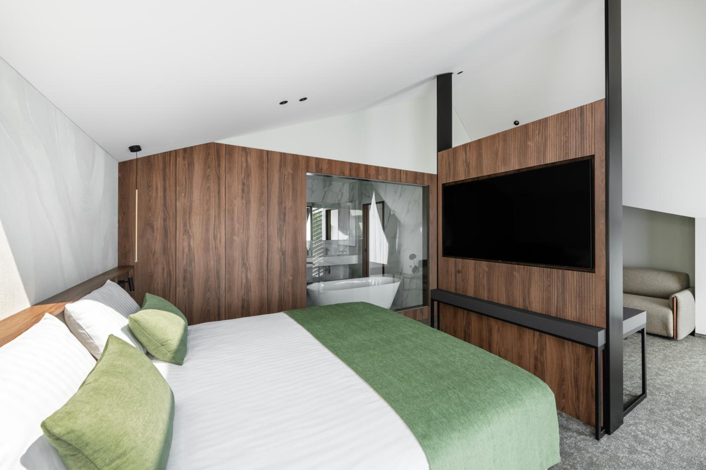 Deluxe Double or Twin Room photo 1
