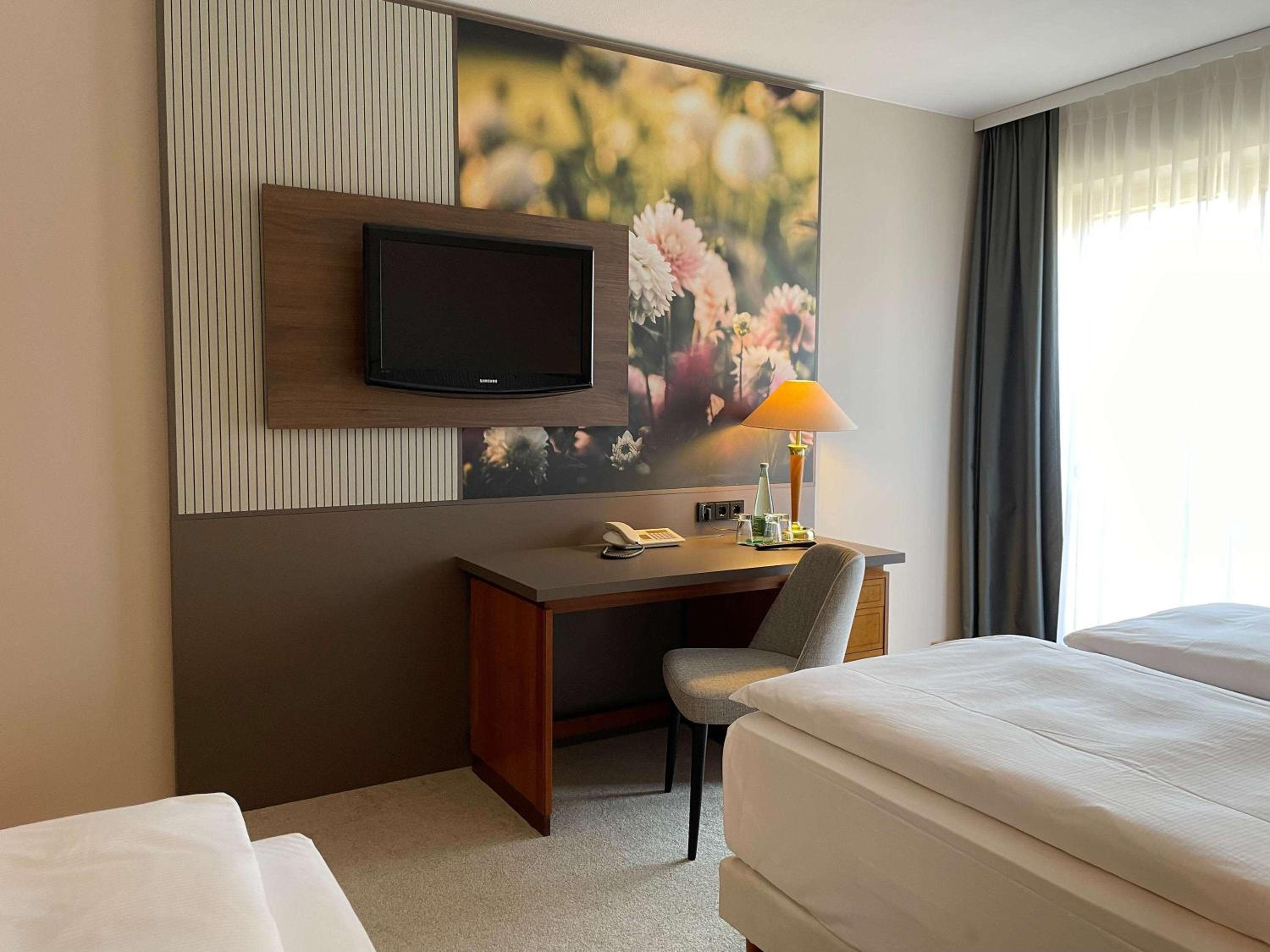 Standard Double Room For Up to Three Guests - Photo 10