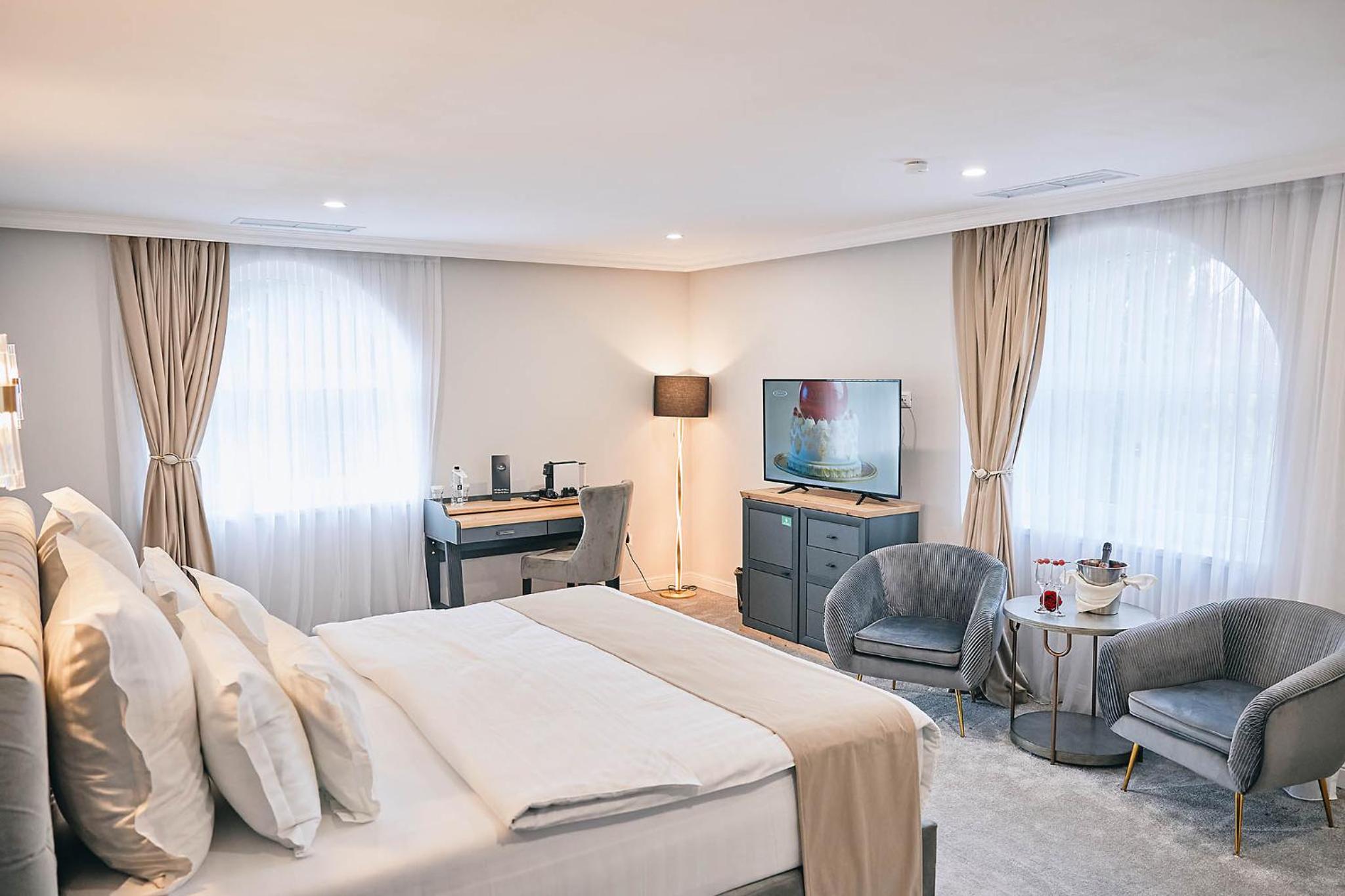 Superior Double Room photo 3