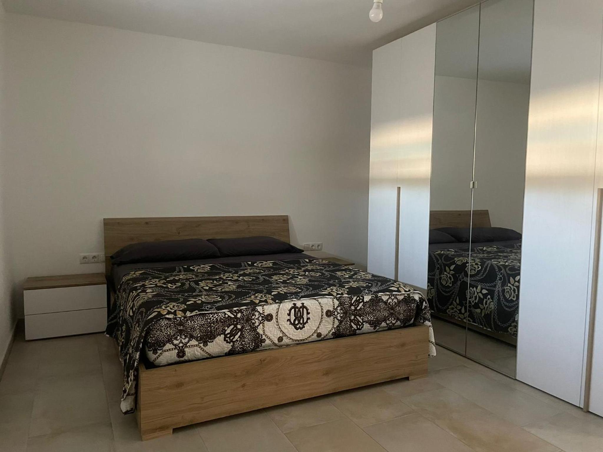 Four-Bedroom Apartment photo 1