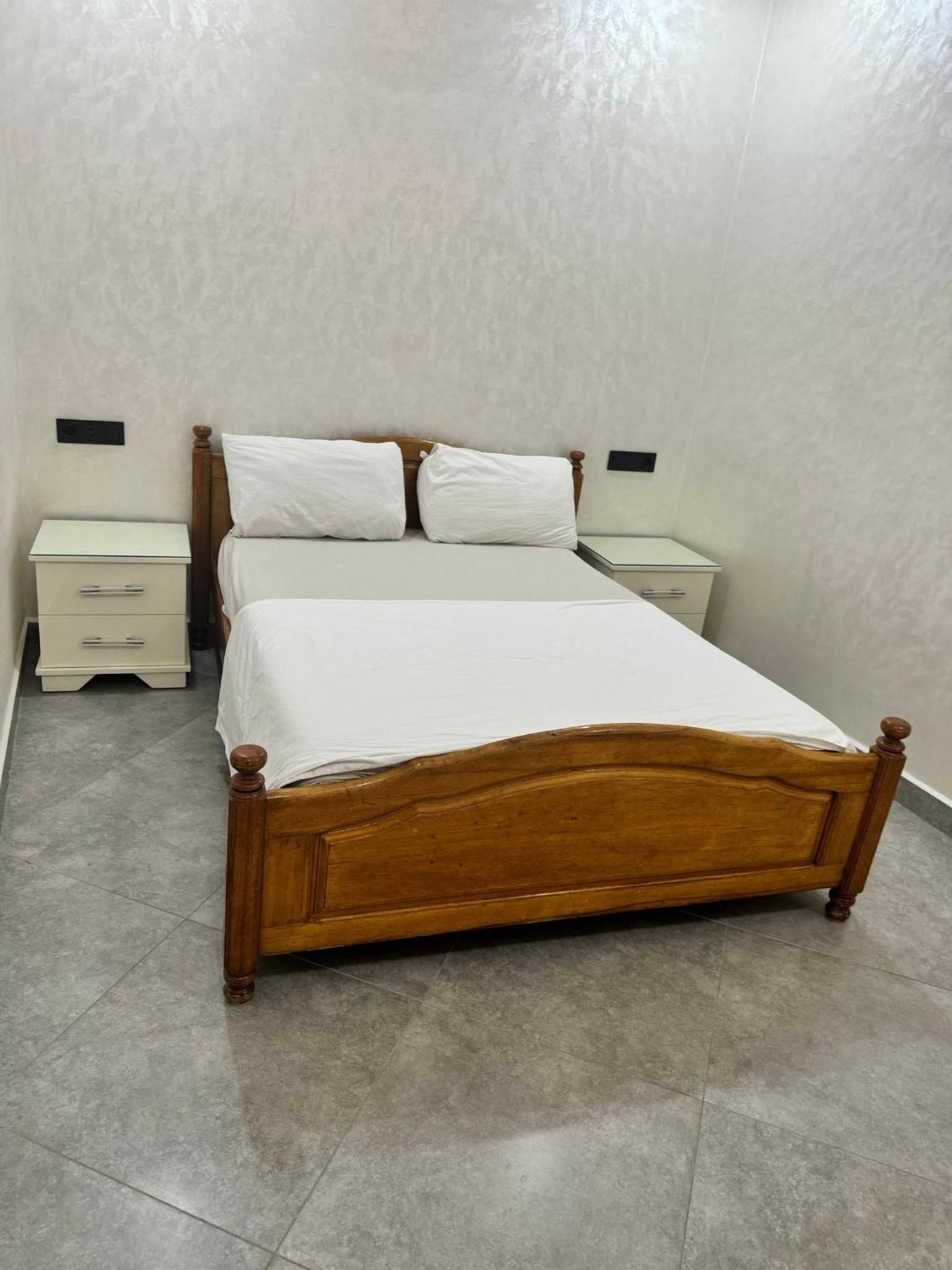 Two-Bedroom Apartment with Terrace and Sea View photo 2