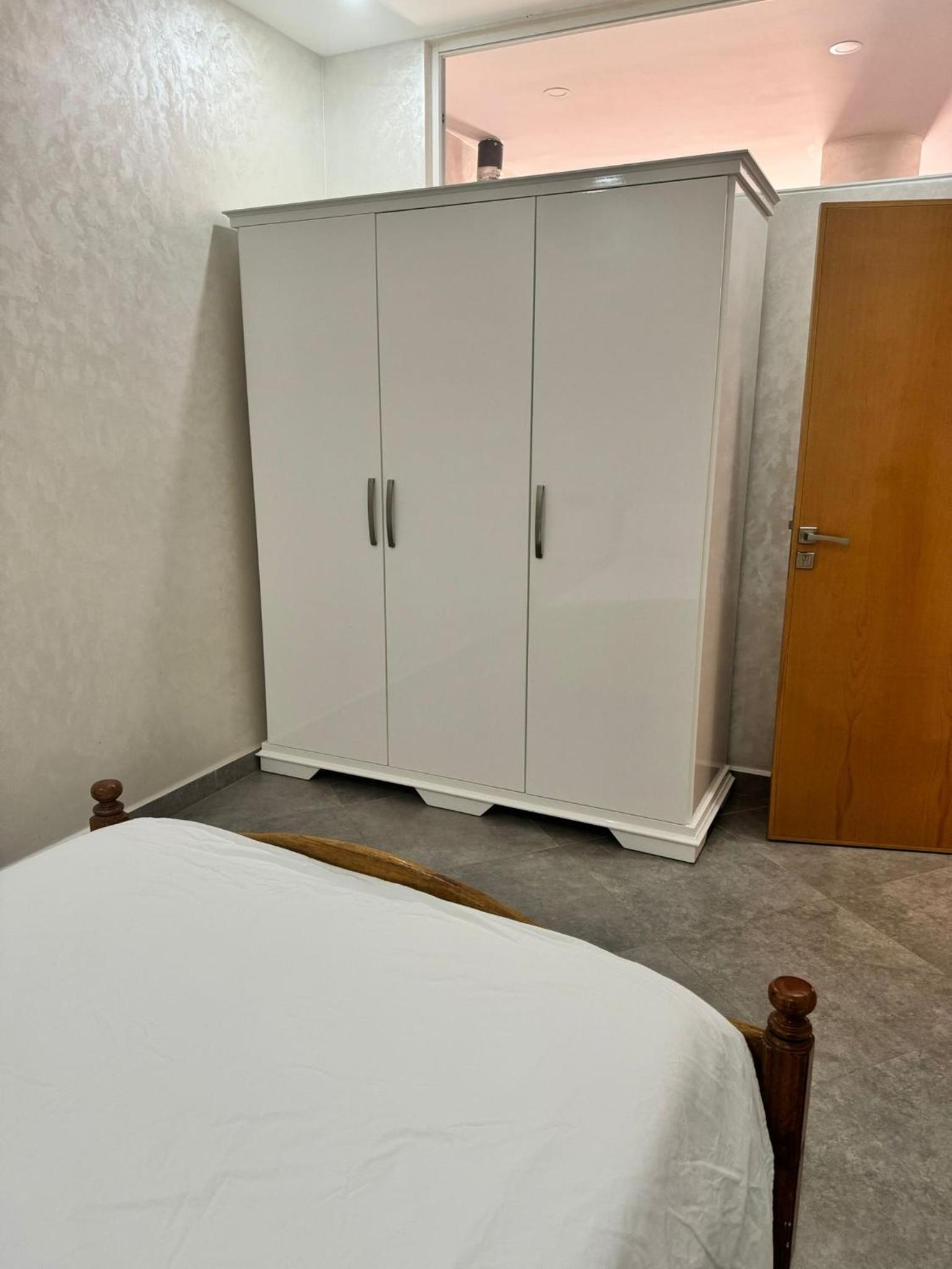 Two-Bedroom Apartment with Terrace and Sea View photo 3