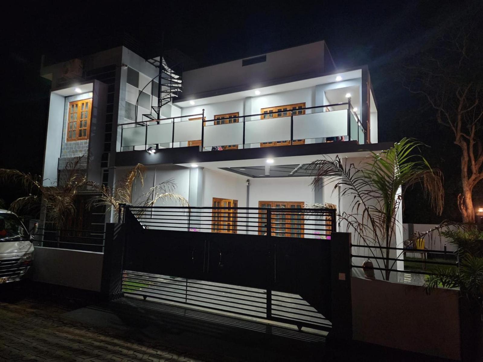 Villa photo 3