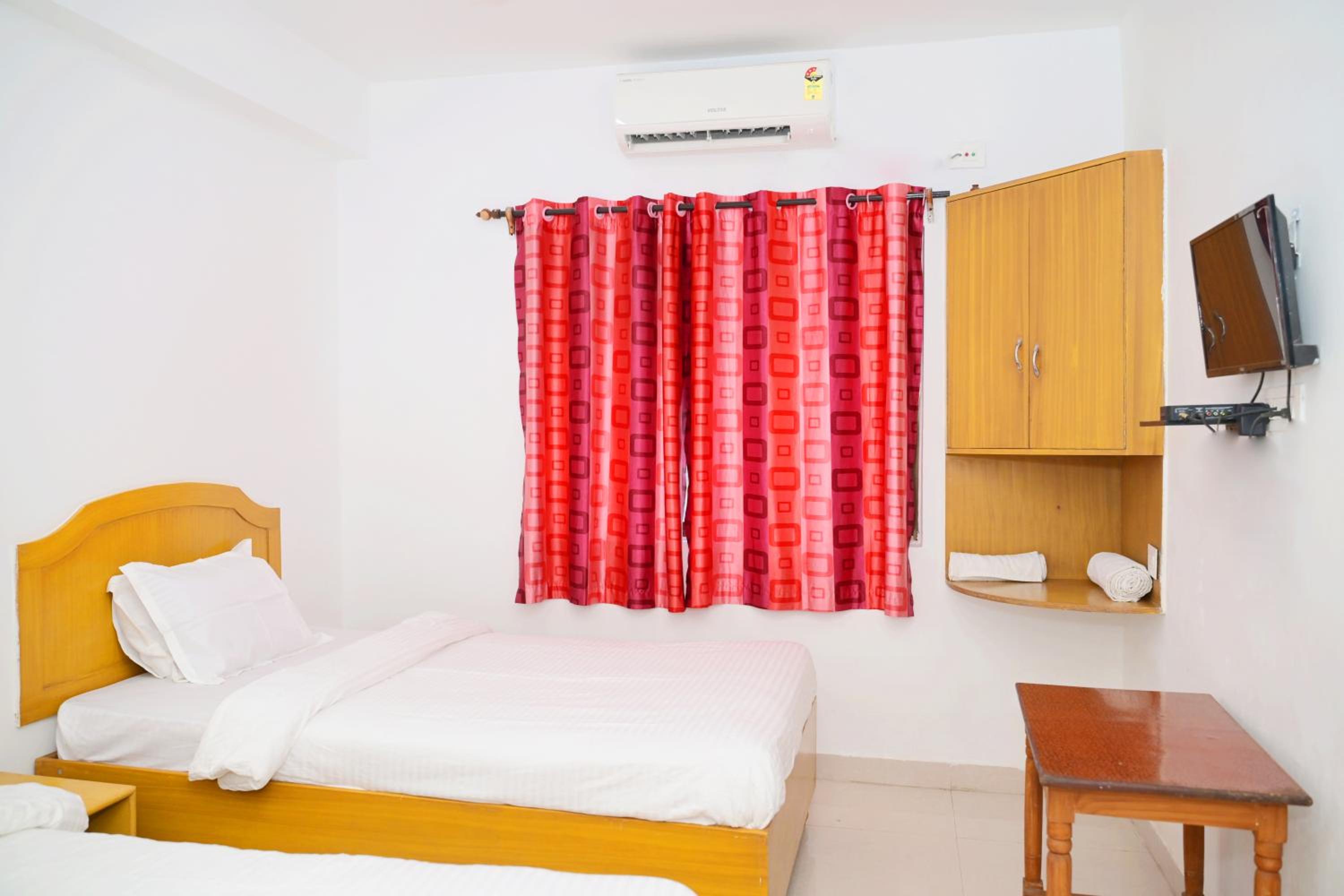 Budget Twin Room