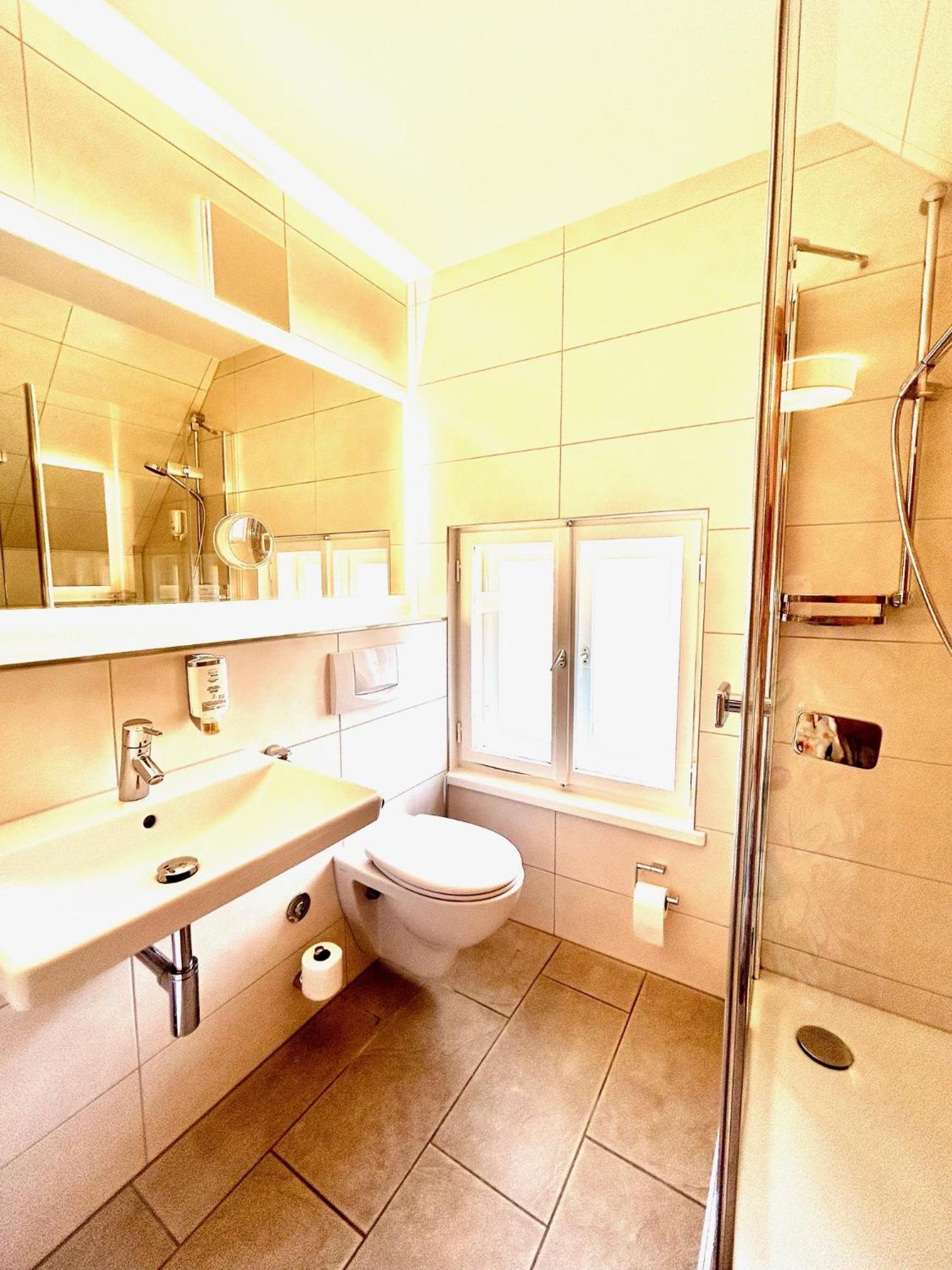 Small Double Room photo 3