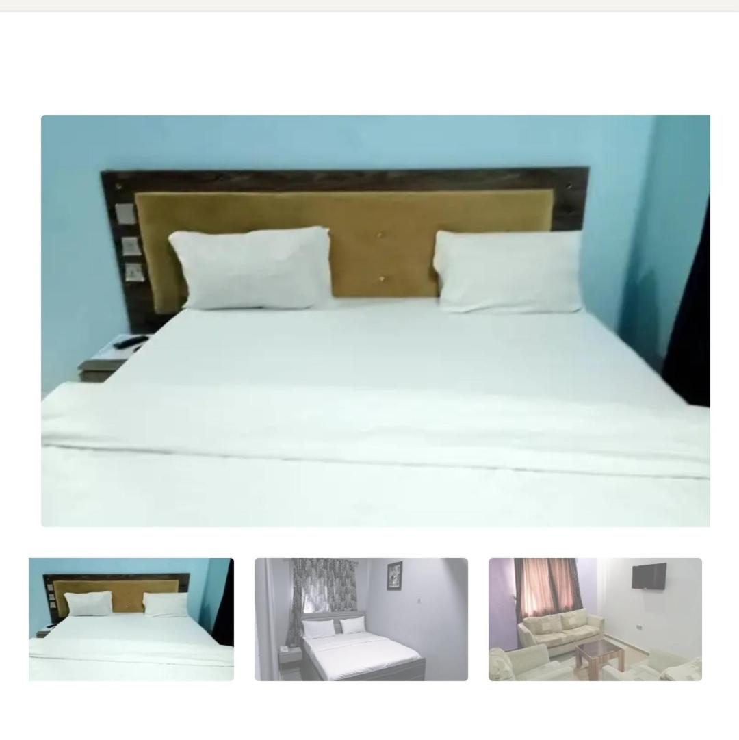 One-Bedroom Suite photo 1
