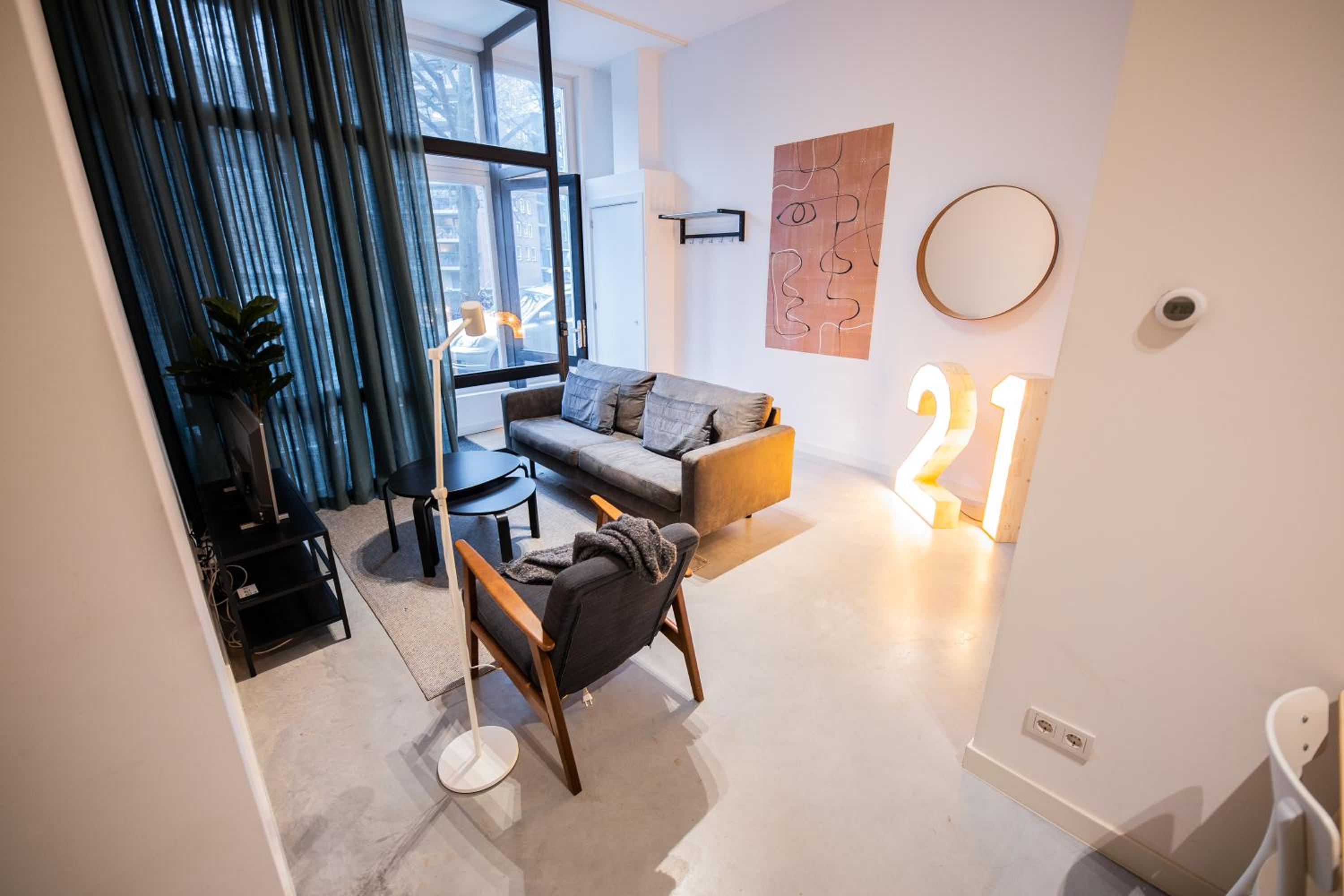 Apartment photo 1