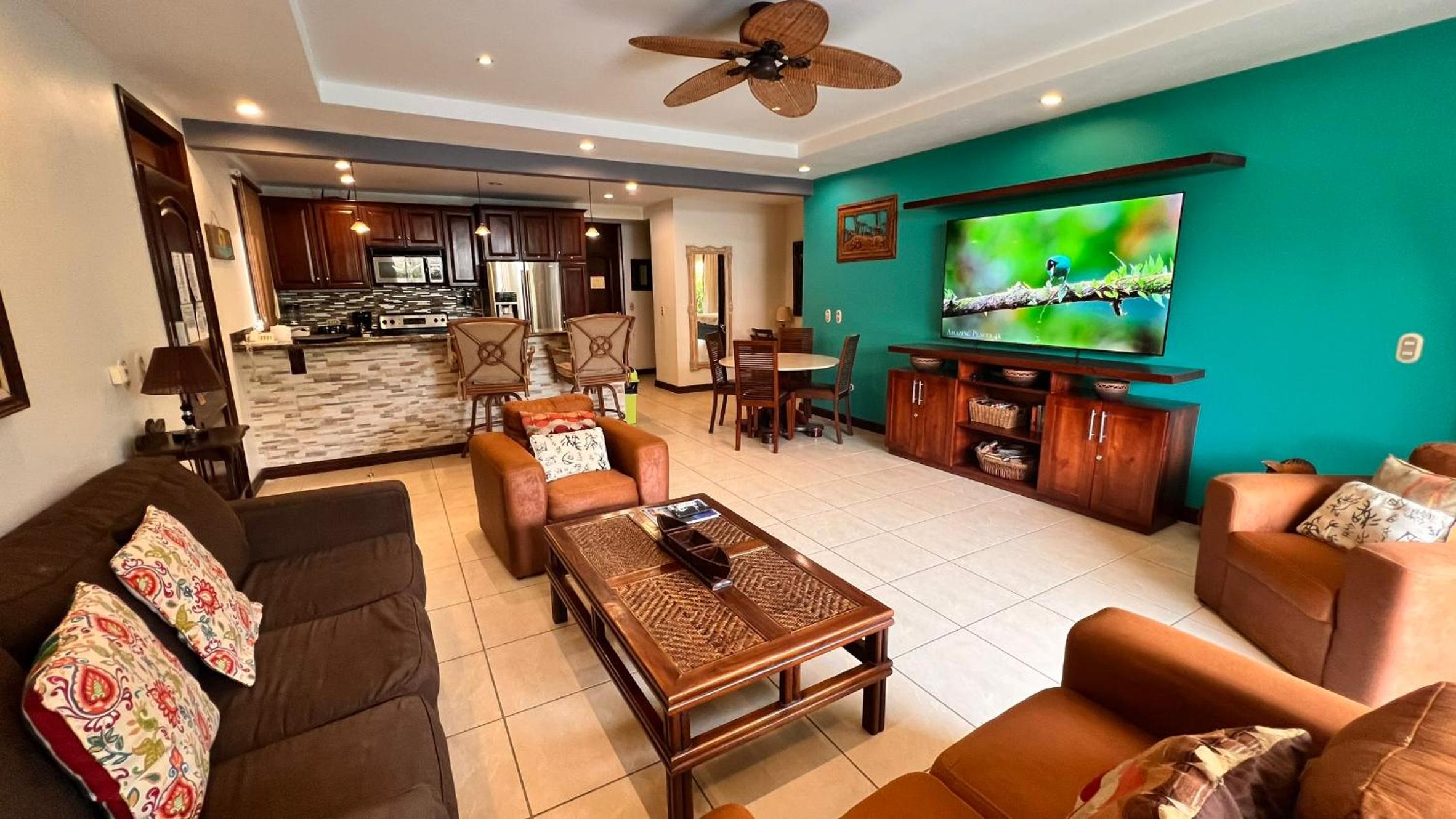 Two-Bedroom Apartment - Photo 18