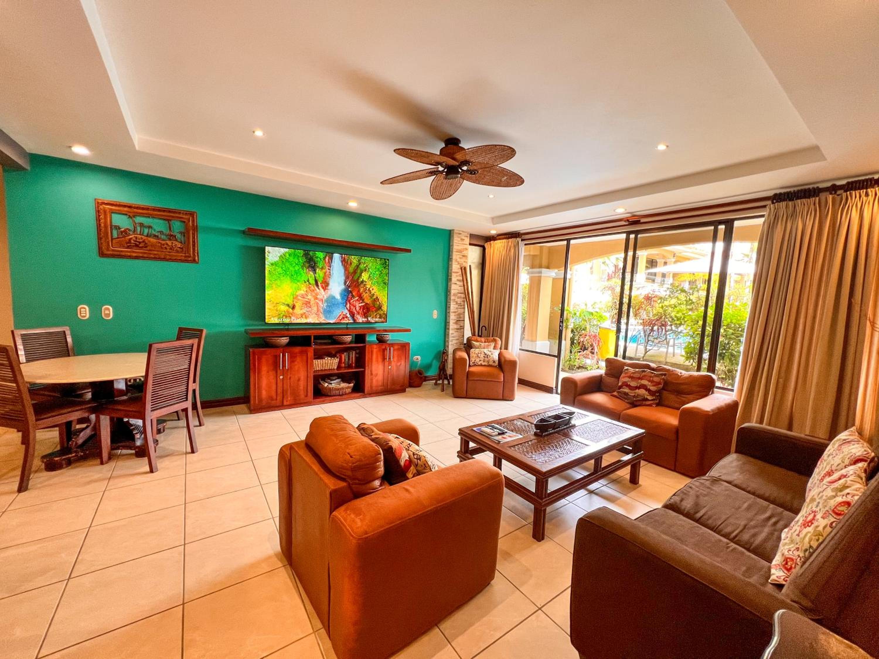 Two-Bedroom Apartment - Photo 19