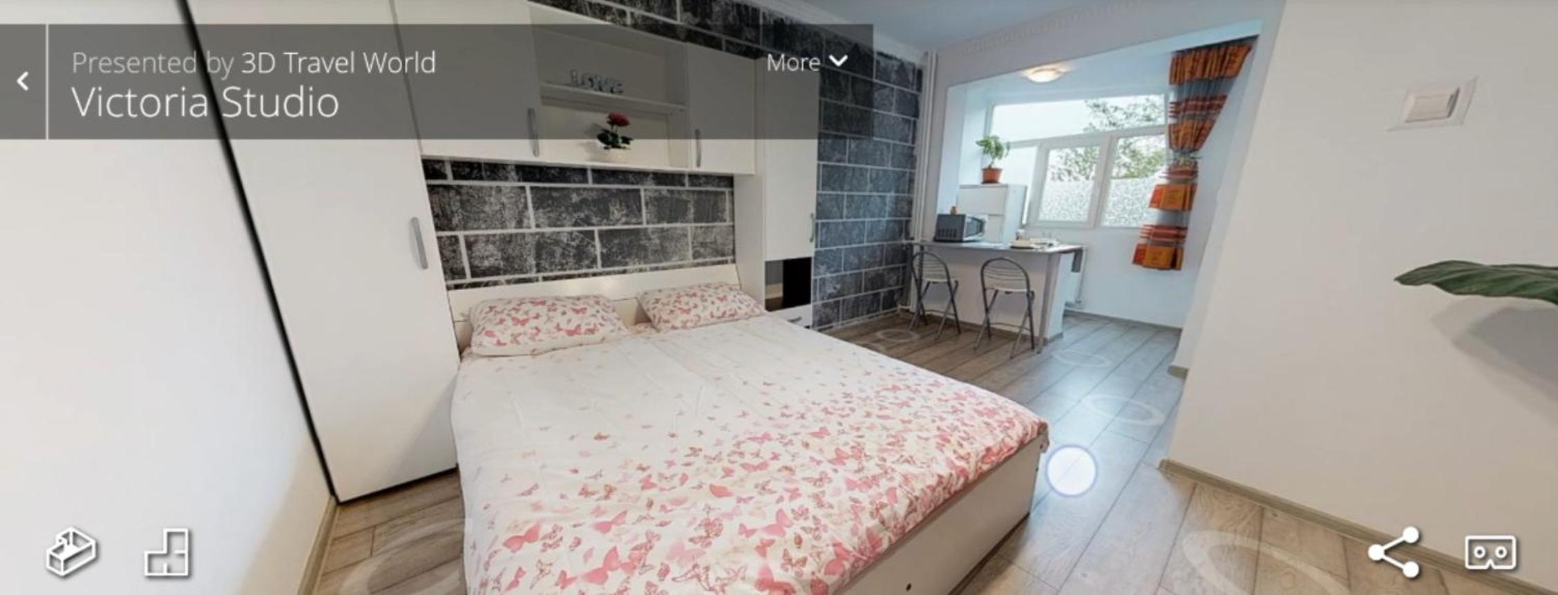 One-Bedroom Apartment with Balcony and City View photo 3
