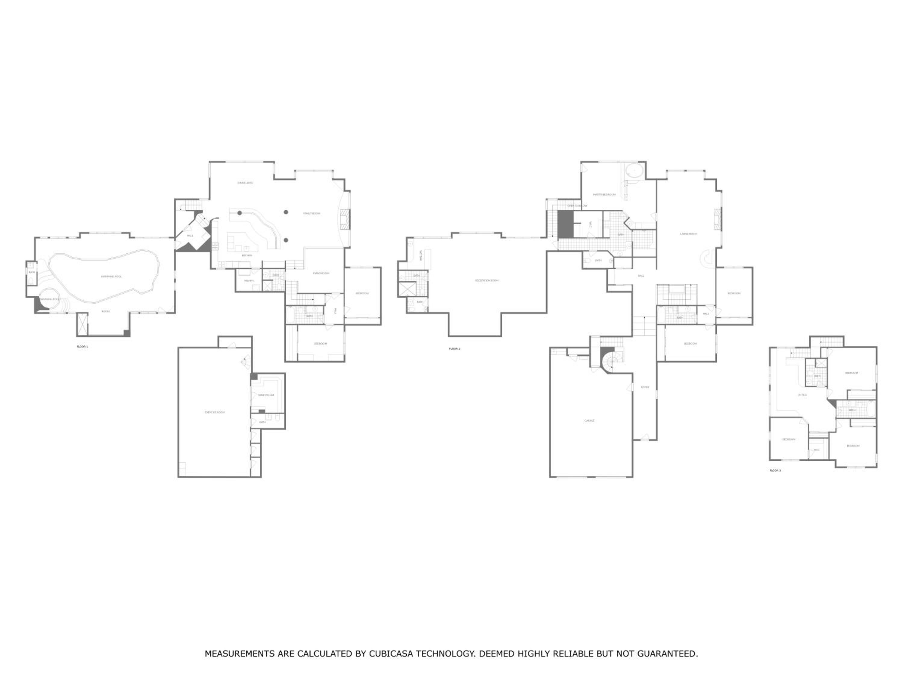 Six-Bedroom House photo 3
