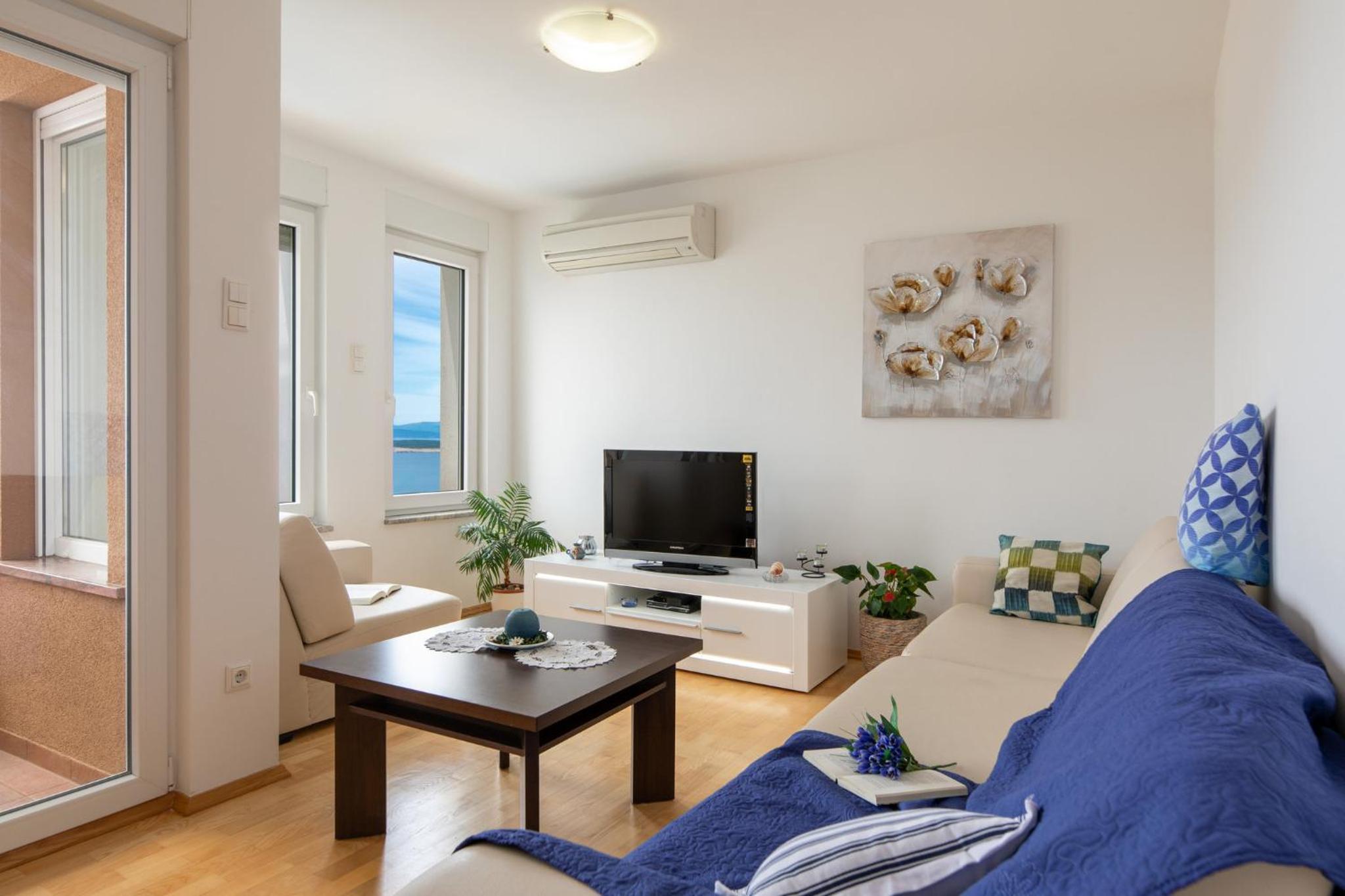 Apartment With Sea View