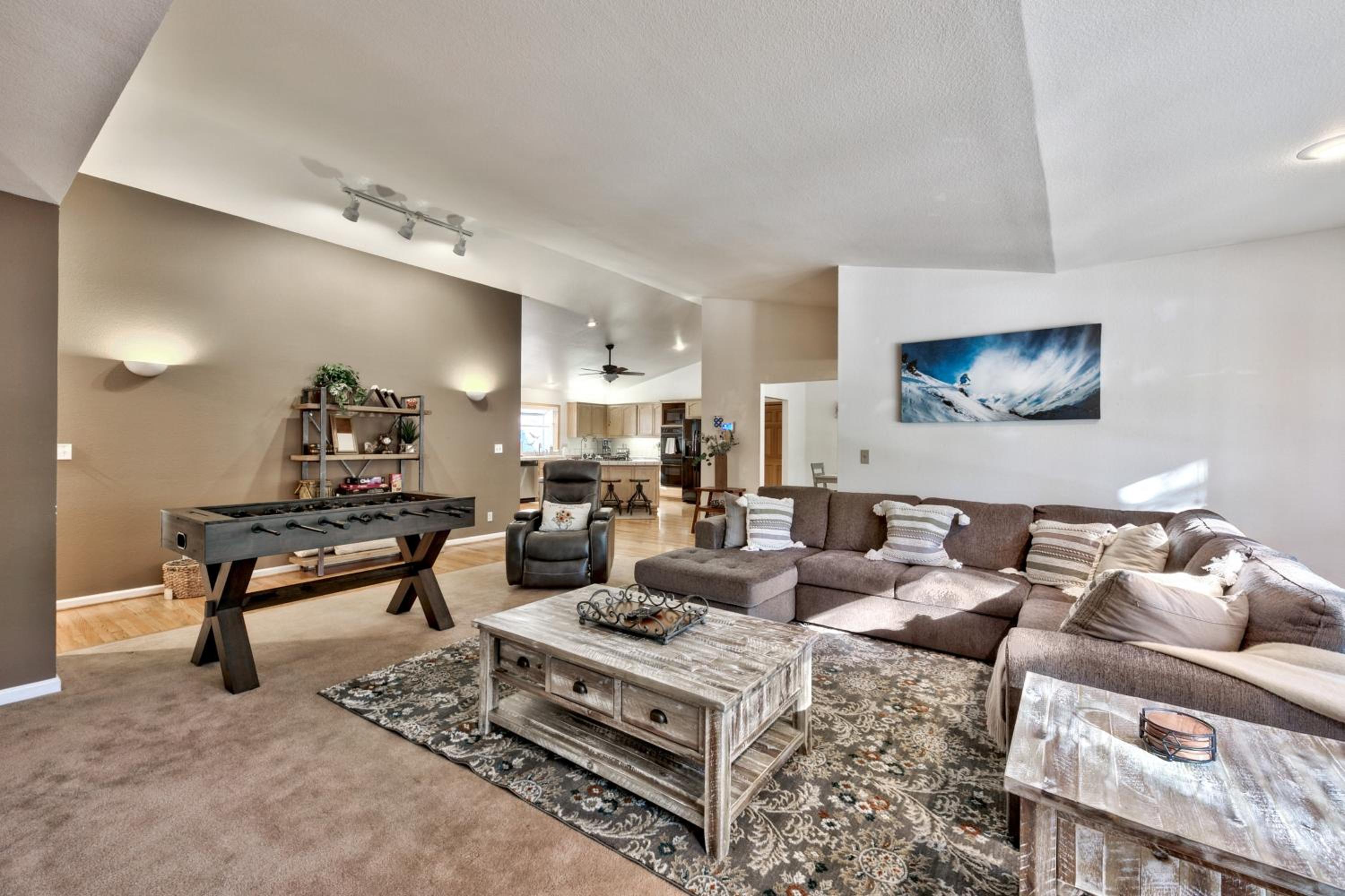 Three-Bedroom House photo 2