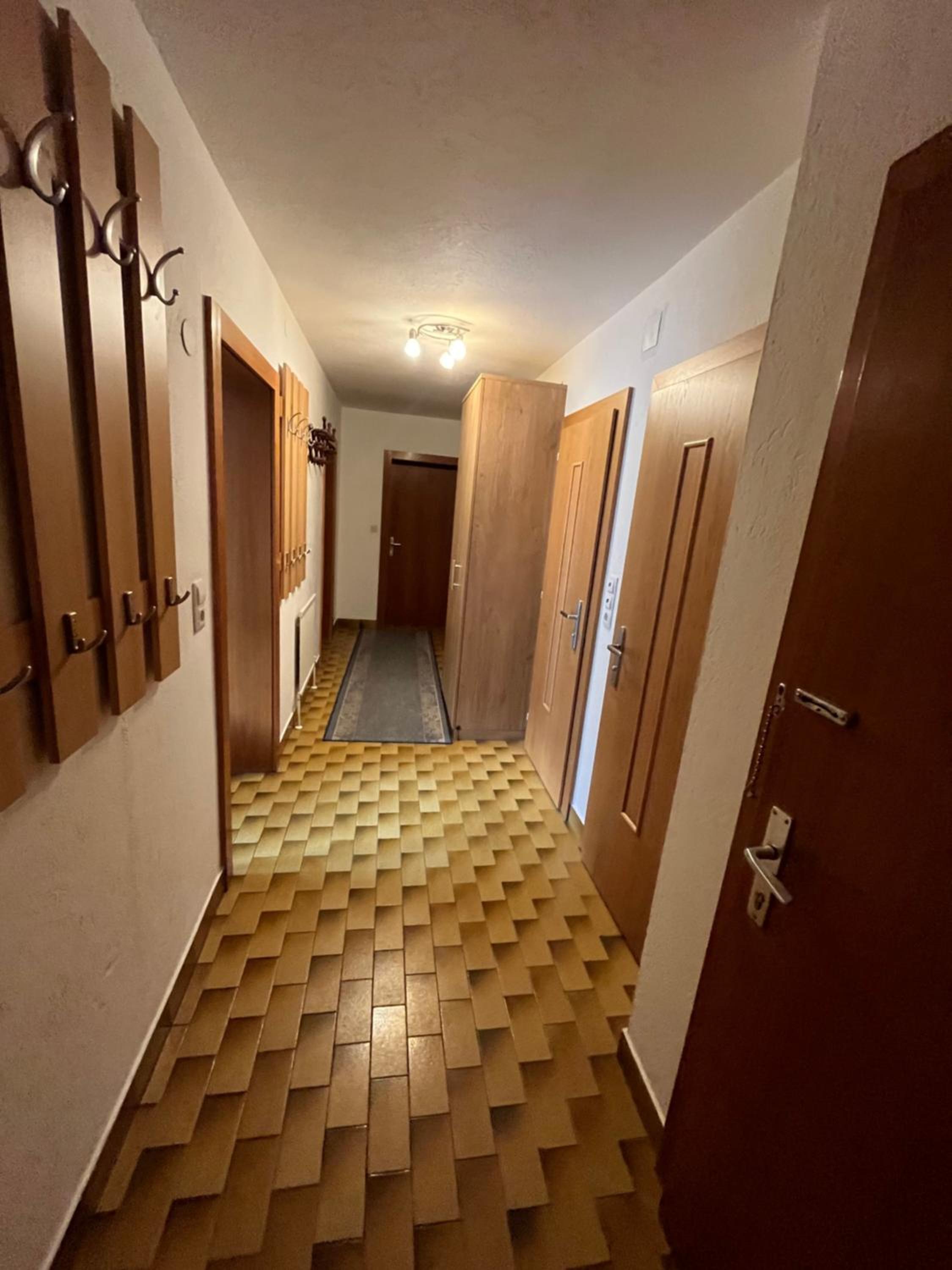 Three-Bedroom Apartment with Mountain View photo 1