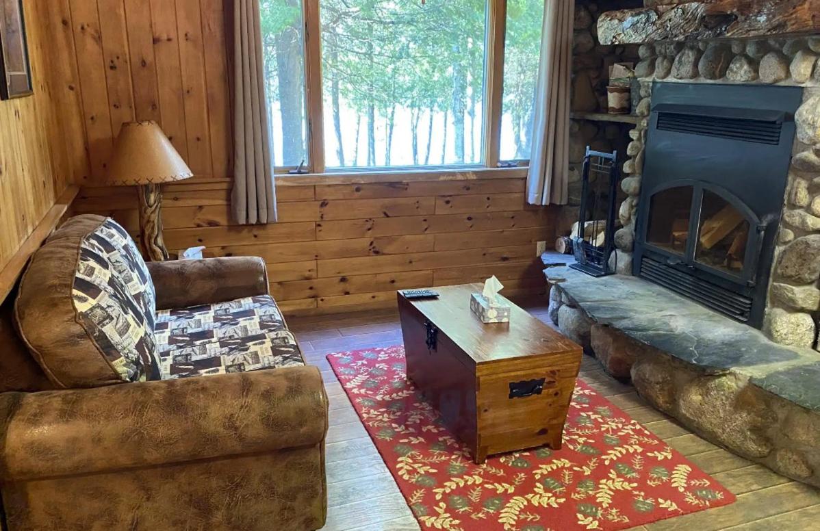 1 Bedroom Classic Cabin photo 1