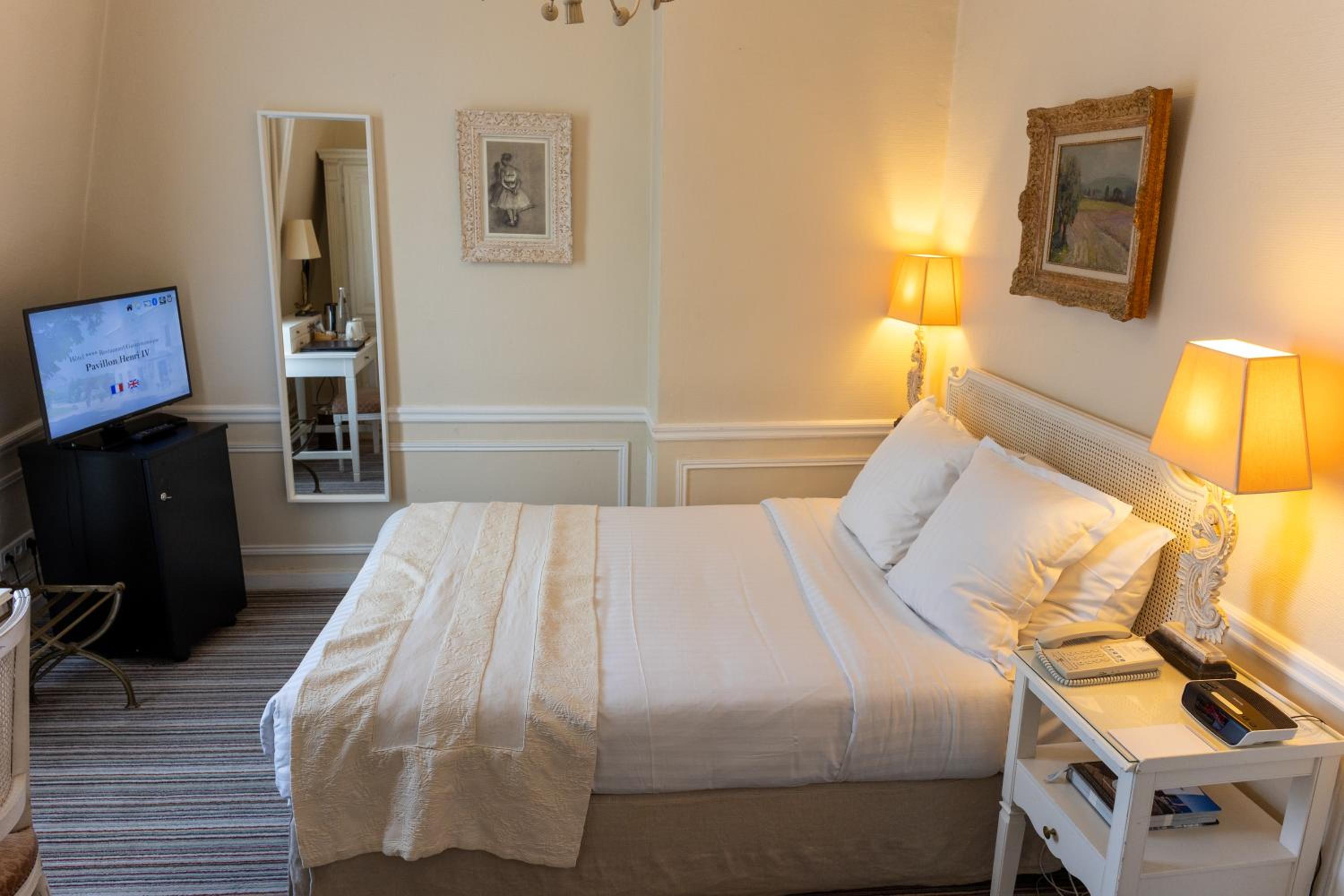Classic Room - Photo 1