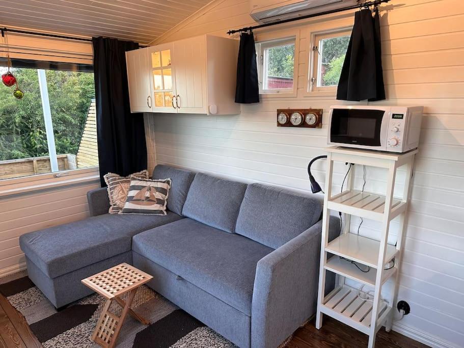 One-Bedroom House photo 1