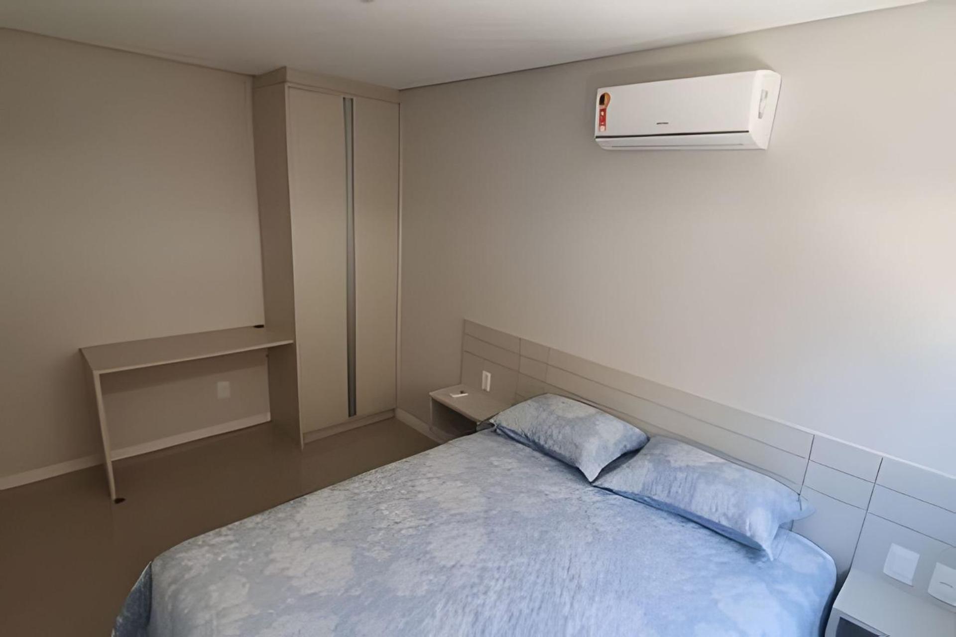 Apartment - Photo 43
