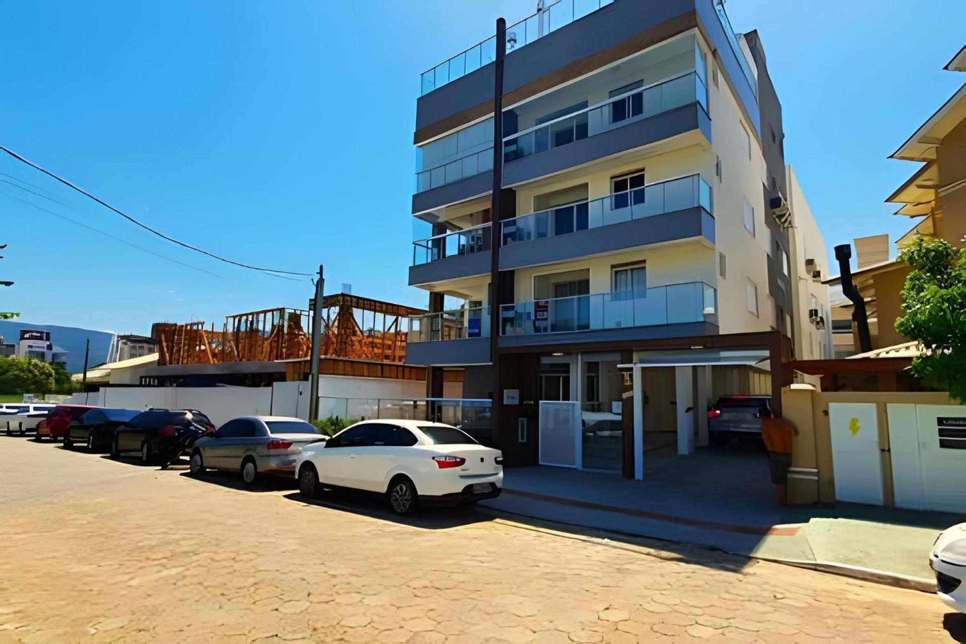 Apartment - Photo 60