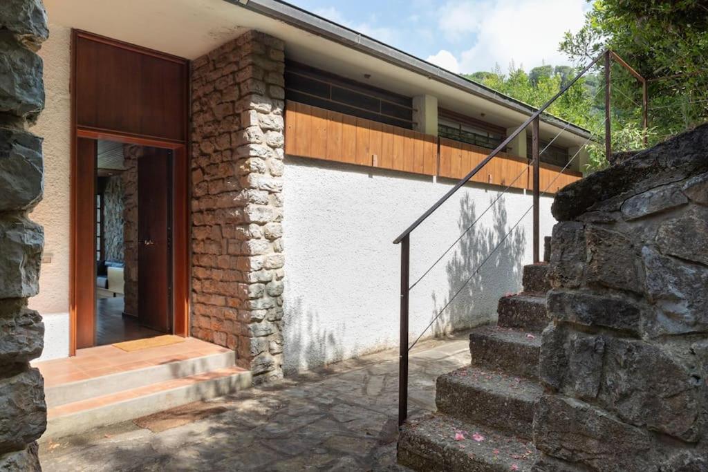 Villa photo 2