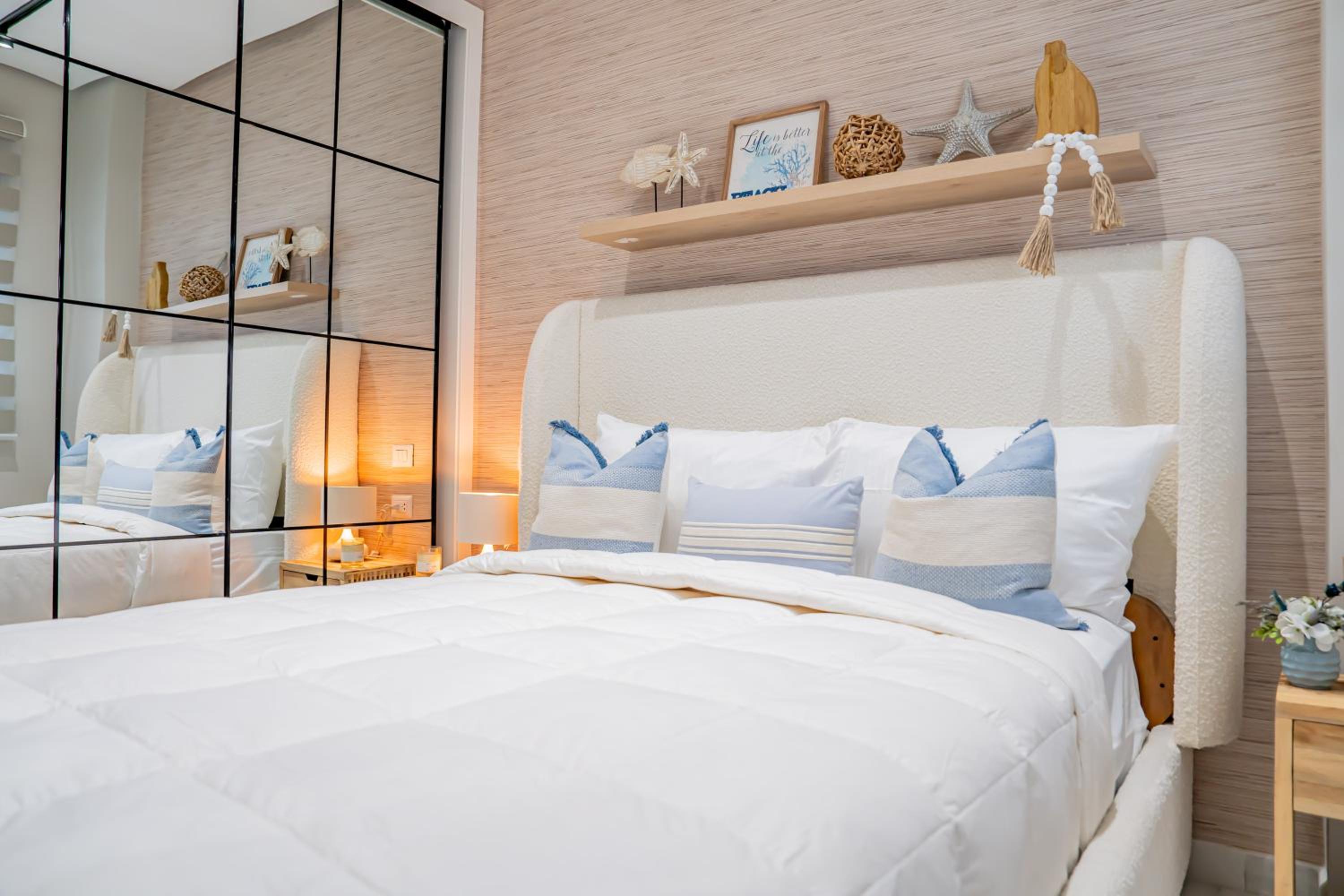 One-Bedroom Deluxe Apartment - Photo 17
