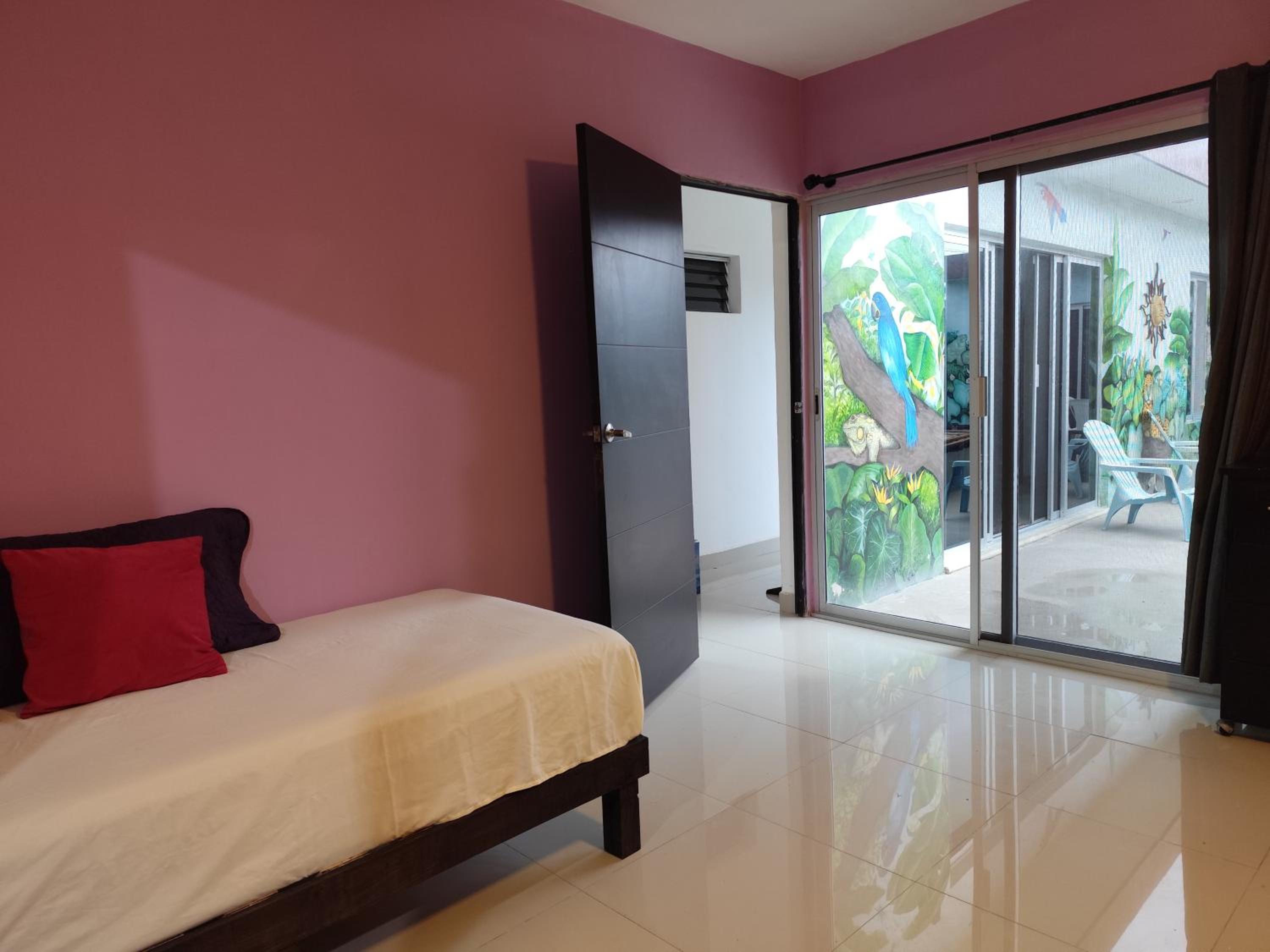 Triple Room with Private Bathroom photo 1
