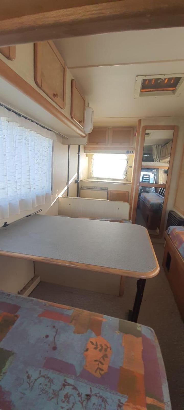 Mobile Home photo 3