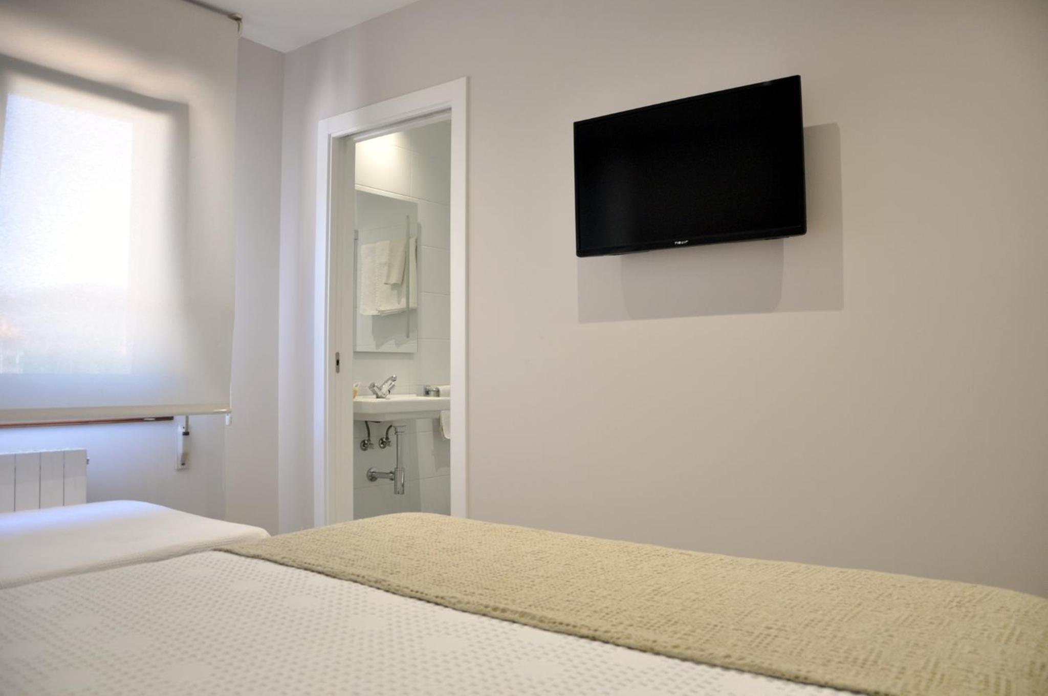 Triple Room - Photo 3