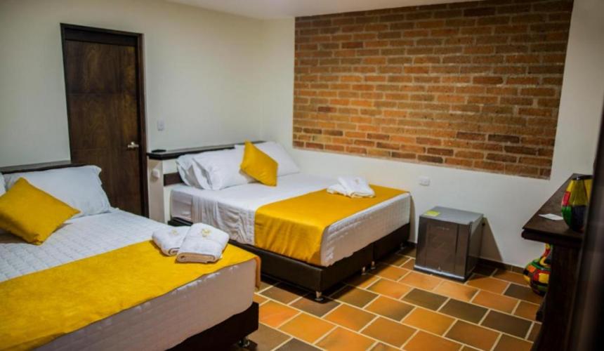 Superior Queen Room with Two Queen Beds photo 1