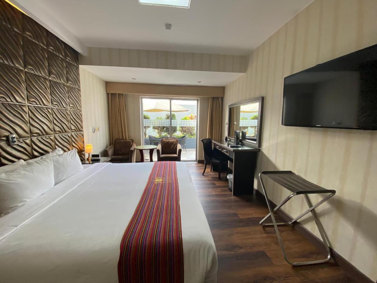 Superior Suite With Terrace photo 3