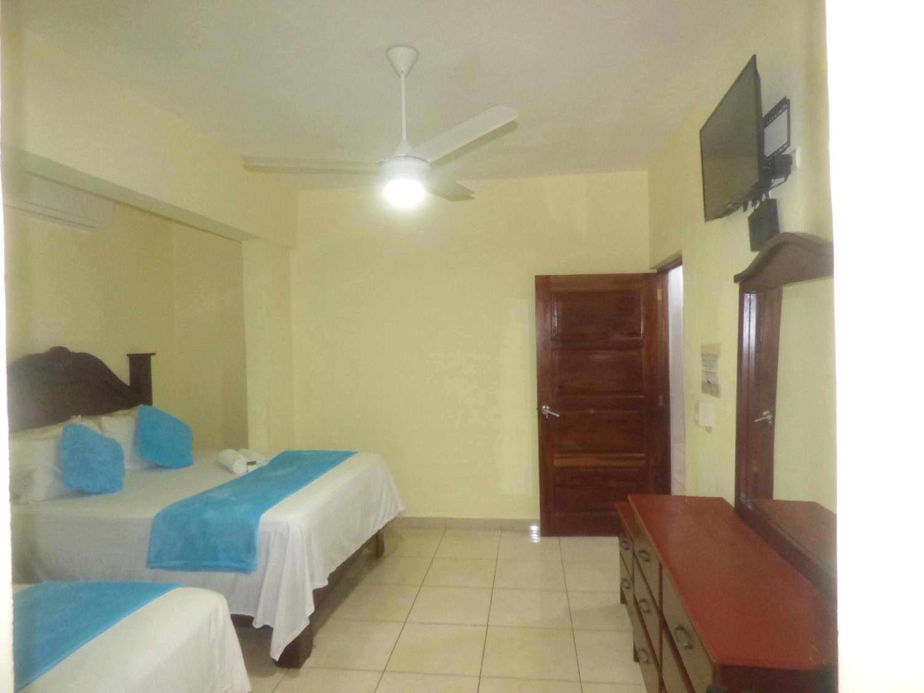 Comfort Quadruple Room photo 3