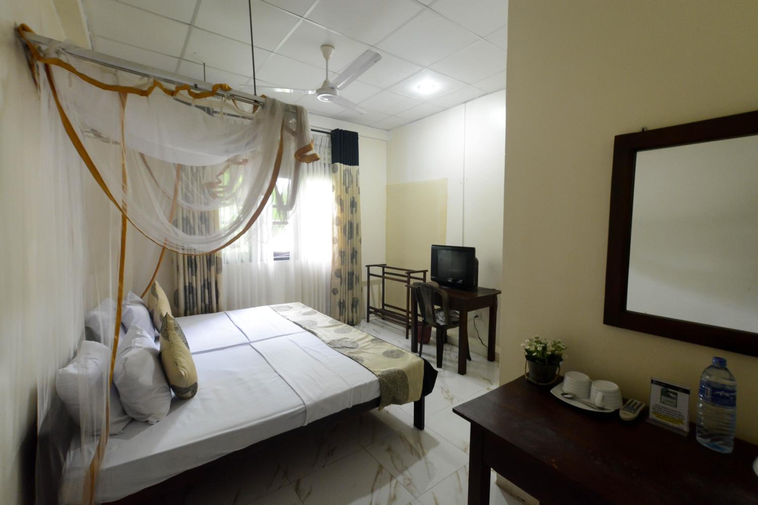 Standard Double Room - Non A/C photo 2
