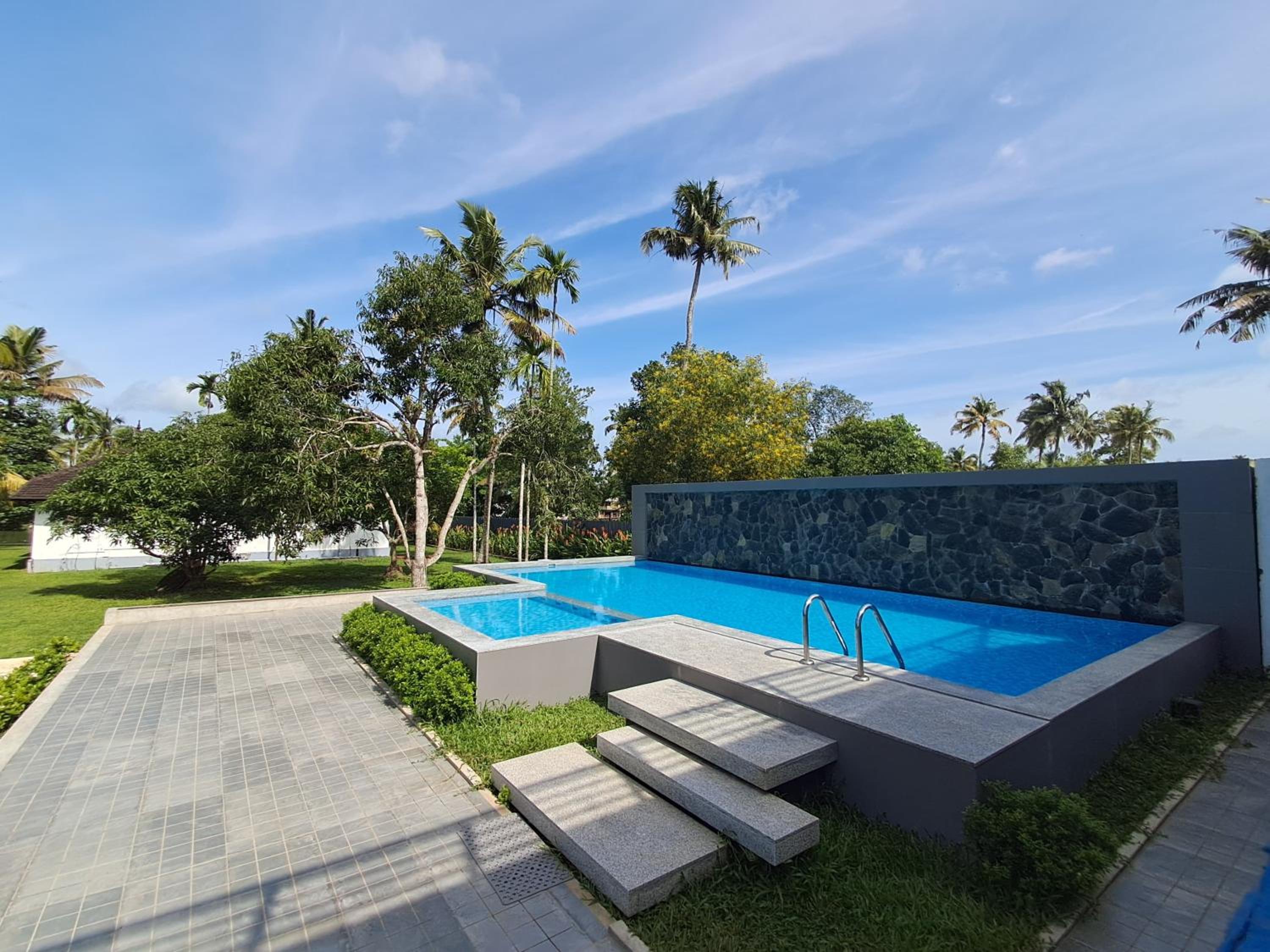 Deluxe Villa - Photo 3