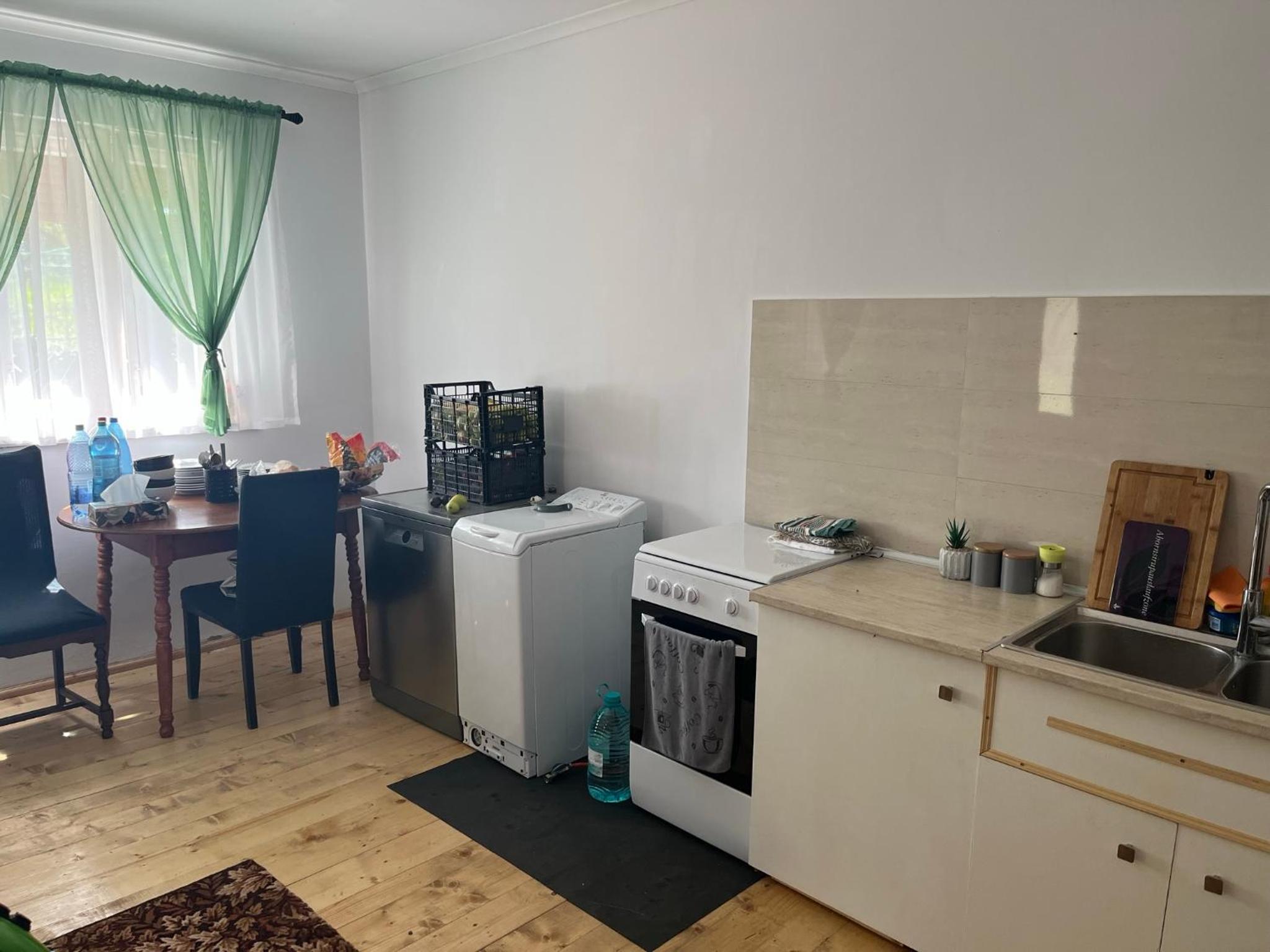 Three-Bedroom House photo 2