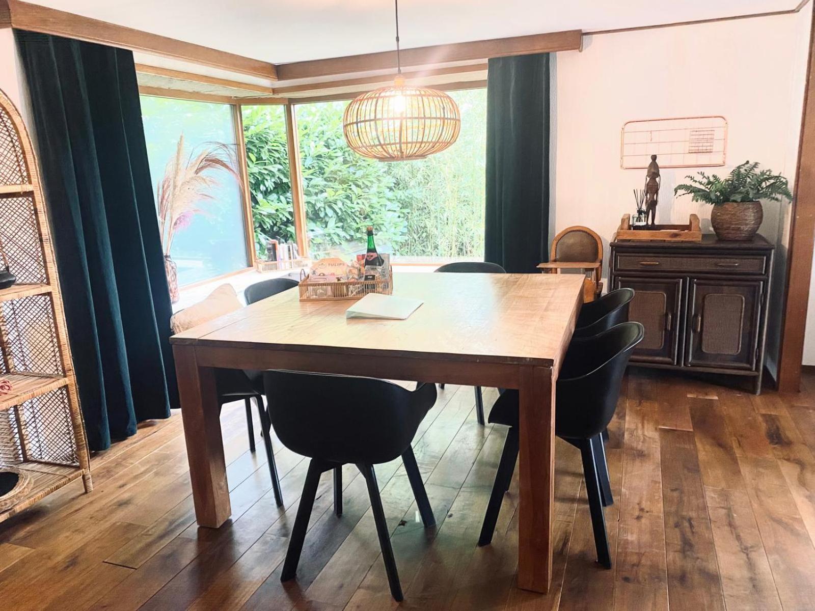 Three-Bedroom Chalet photo 3
