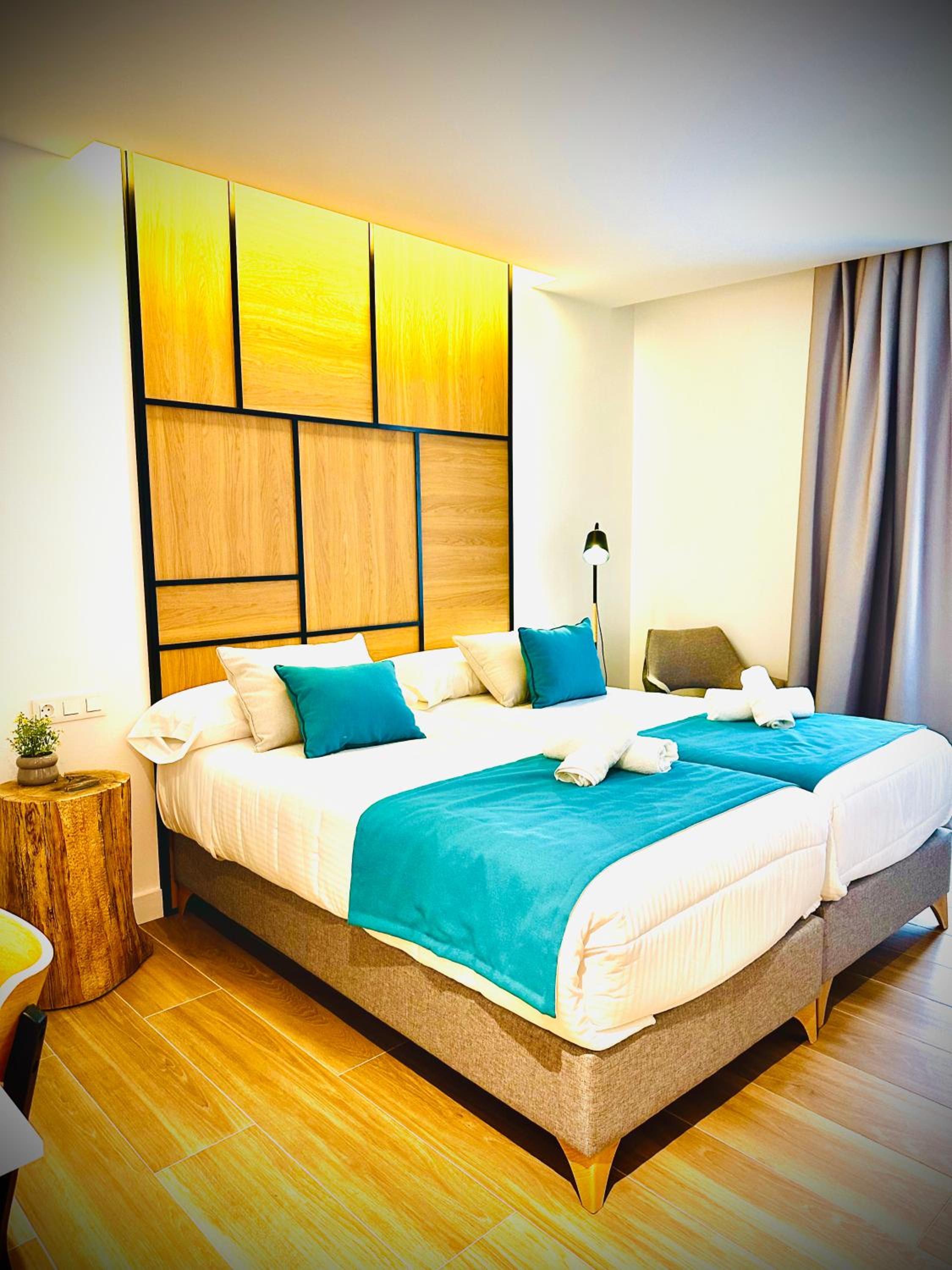 Deluxe Double Room photo 3