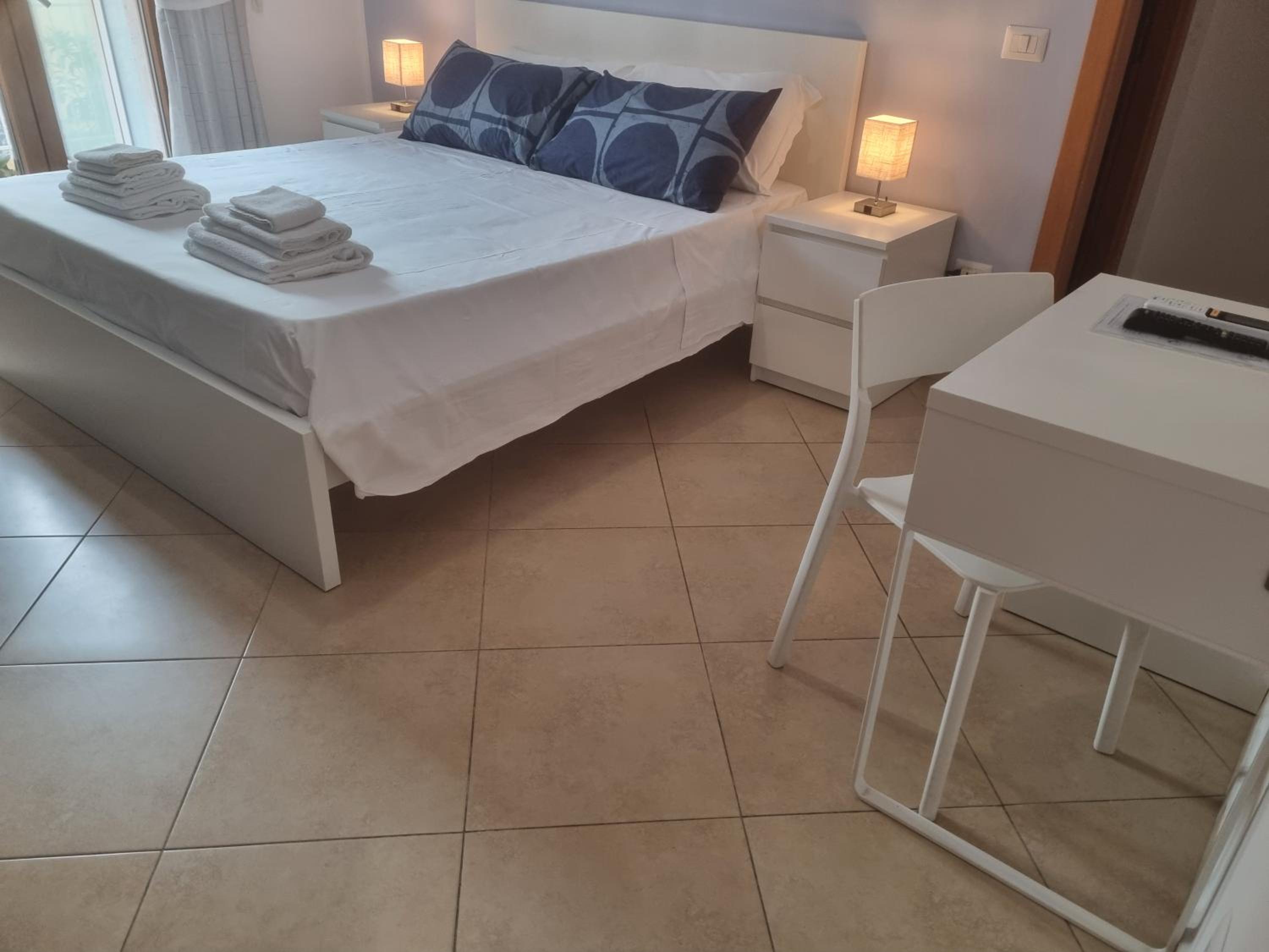 Double Room with Private Bathroom photo 3