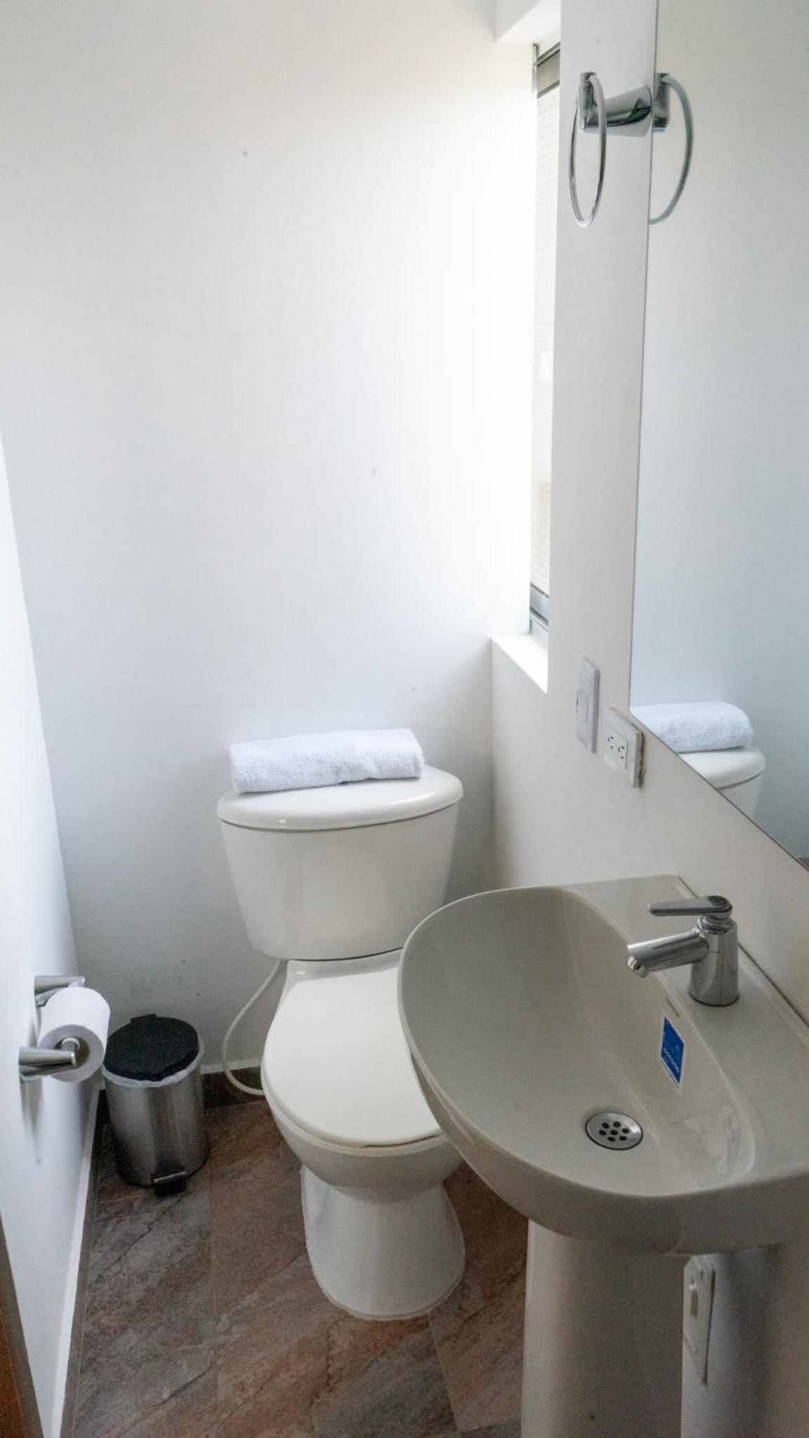 Single Room photo 2