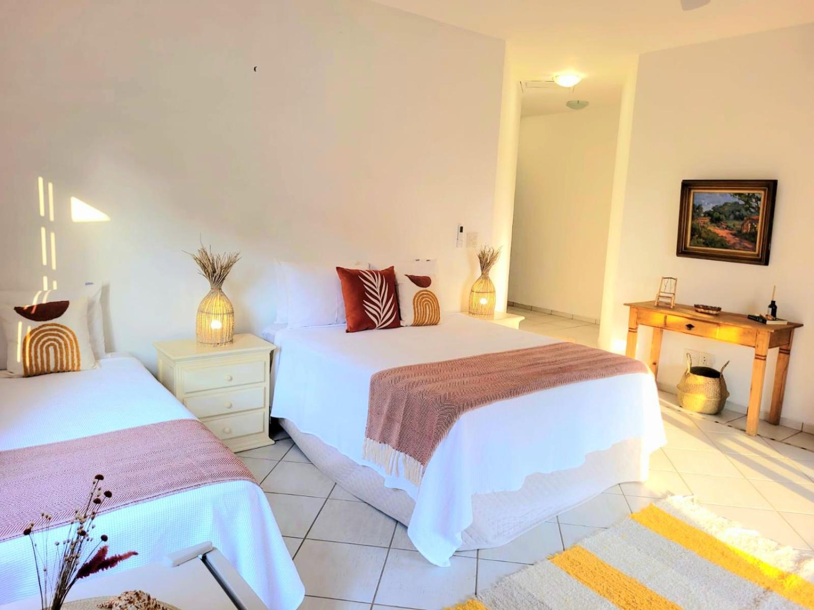 Deluxe Suite with Spa Bath photo 2