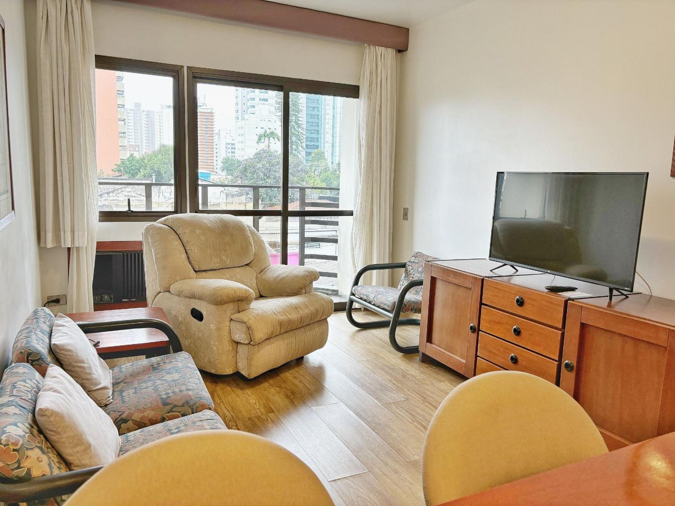 Apartment photo 3